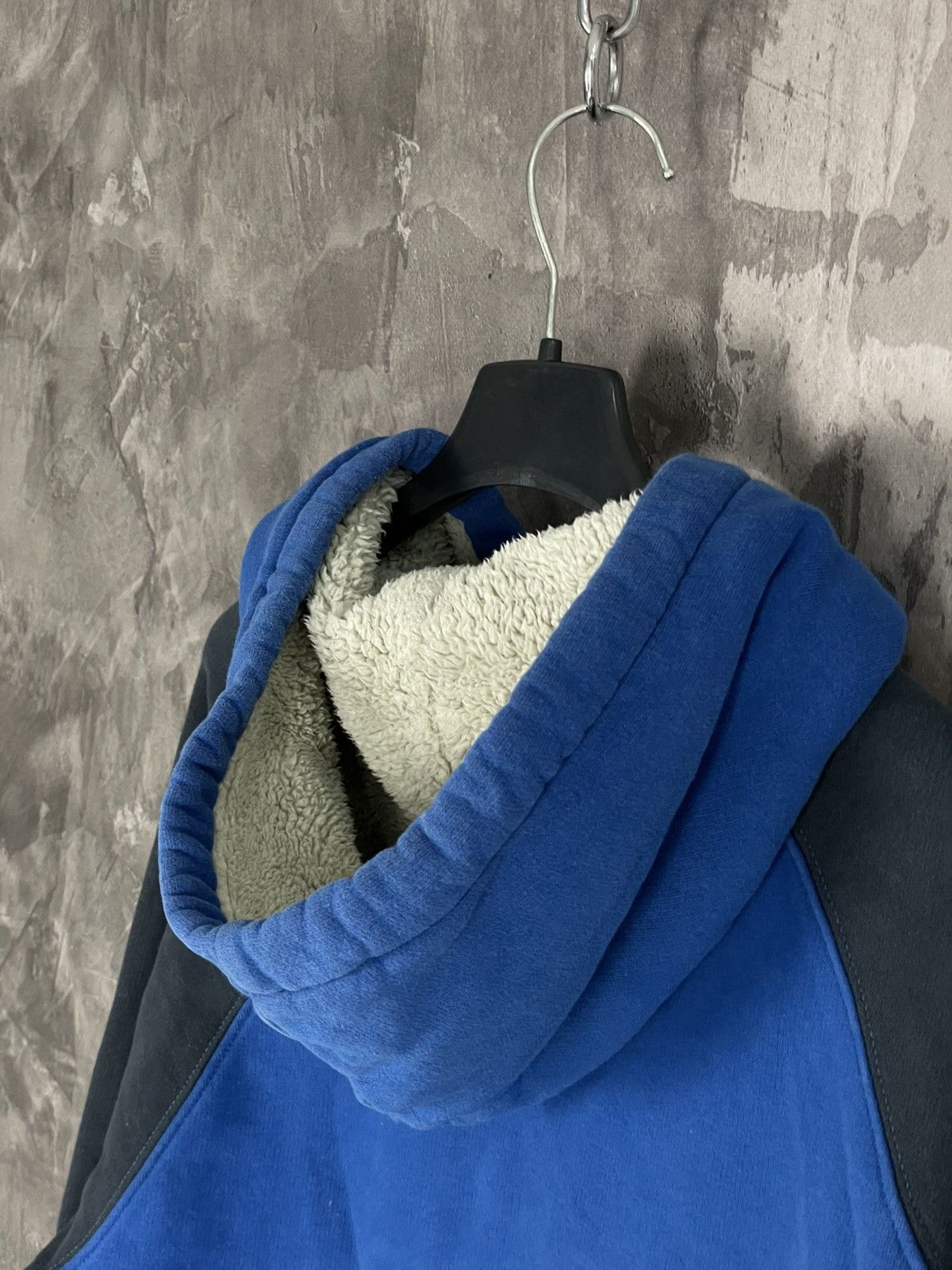 Vintage × Von Dutch Vintage Von Dutch Spellout Fur Hoodie USA Y2K Size US M / EU 48-50 / 2 - 9 Thumbnail