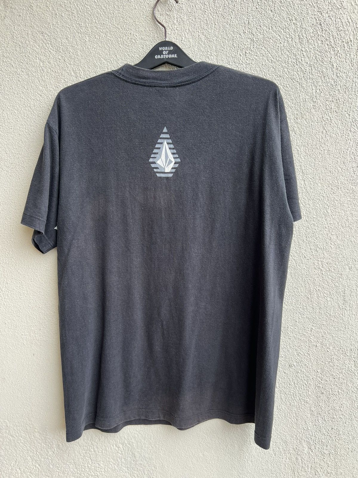 Vintage Vintage 90s Volcom Sun Faded Black Skateboard tees Size US L / EU 52-54 / 3 - 21 Thumbnail