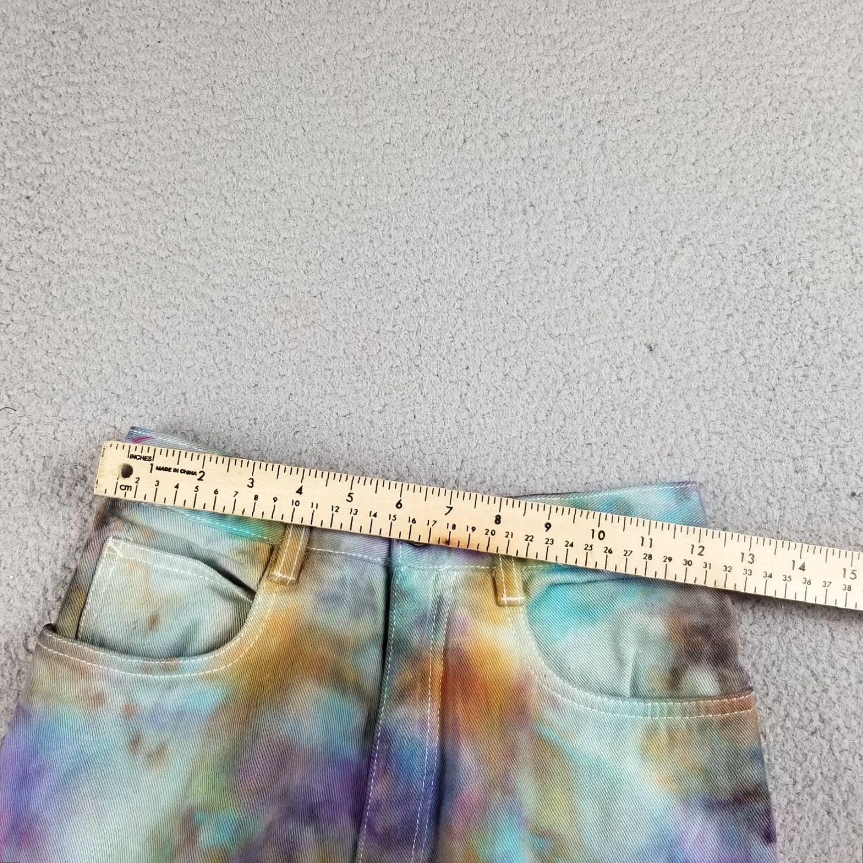 Bill Blass VINTAGE Bill Blass Tie Dye Jeans Unisex Adults High Rise Size 25X28 Festival Rave Blue Purple Pink Denim Size US 26 / EU 42 - 7 Thumbnail