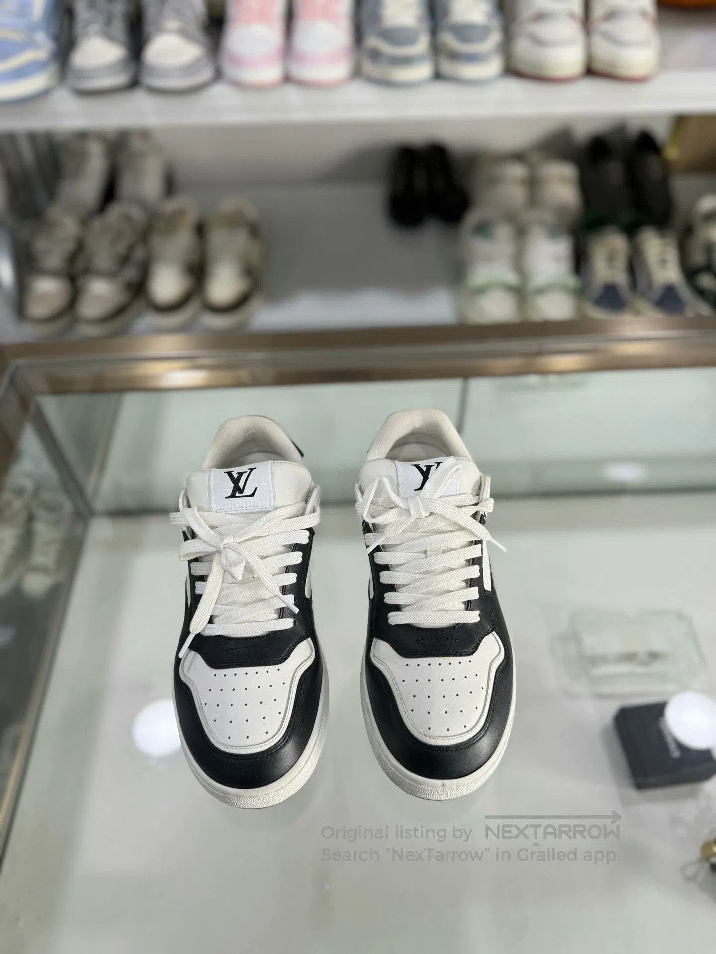 Louis Vuitton Louis Vuitton Monogram Print Sneakers Women. Size US 6 / IT 36 - 2 Thumbnail