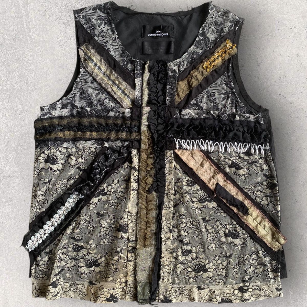tricot COMME des GARÇONS ジレ　AD1994 Tricot Comme des Garcons Clothing: Curated Shirts, Jeans, Shoes