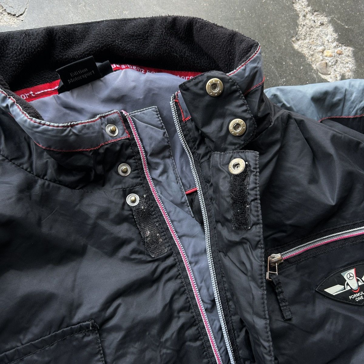 Formula 1 Mercedes Benz F1 Bomber Jacket XL Size US XXL / EU 58 / 5 - 20 Thumbnail
