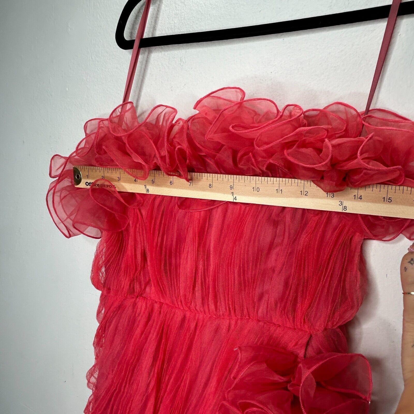 Asos ASOS Design Red Ruffle Bandeau Neck Strapless Mini Dress 4 Size S / US 4 / IT 40 - 7 Thumbnail