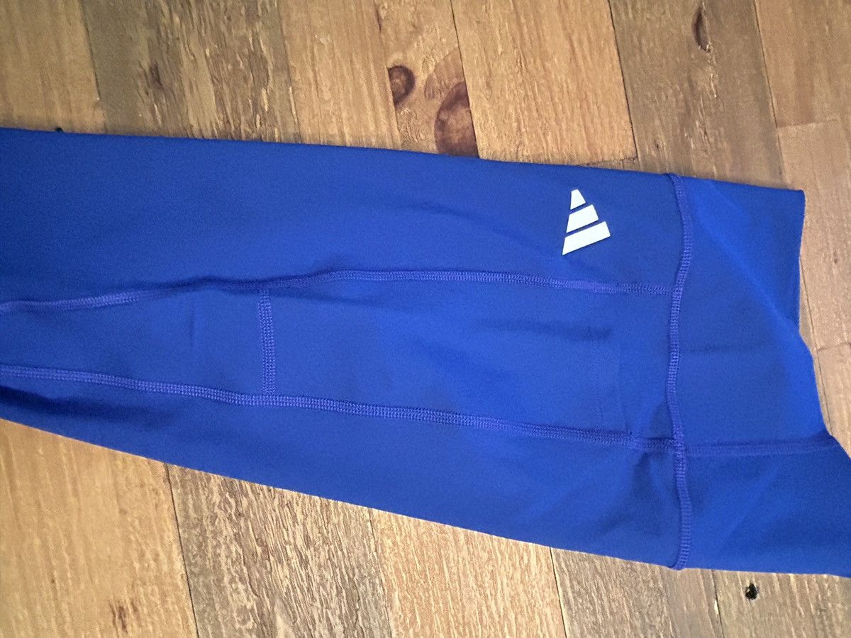 Adidas adidas Optime Essential Stash Athletic Leggings Womens S Size 26" / US 2 / IT 38 - 4 Thumbnail