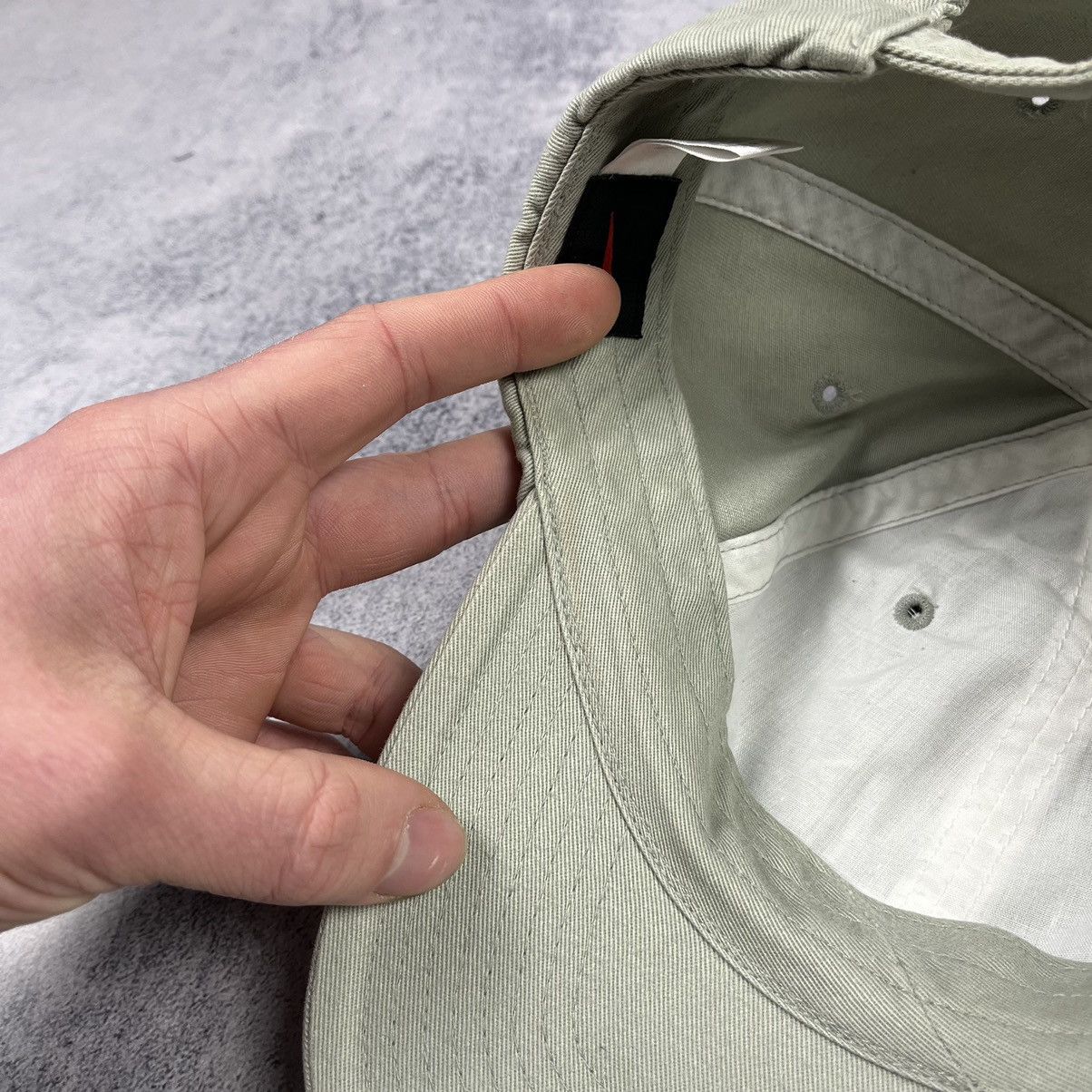 Nike × Vintage Vintage Nike swoosh y2k cream cap 90’s Size ONE SIZE - 11 Thumbnail