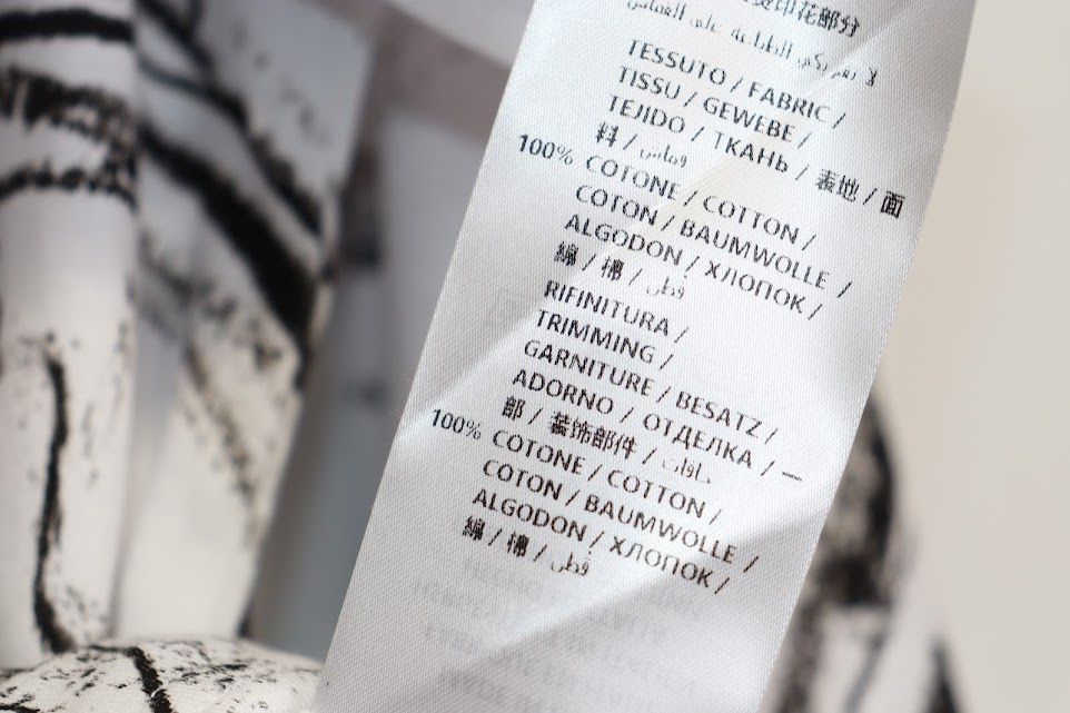 Alexander McQueen o1rshd1 Multi Large Logo Skull T-Shirt in White Size US L / EU 52-54 / 3 - 12 Thumbnail