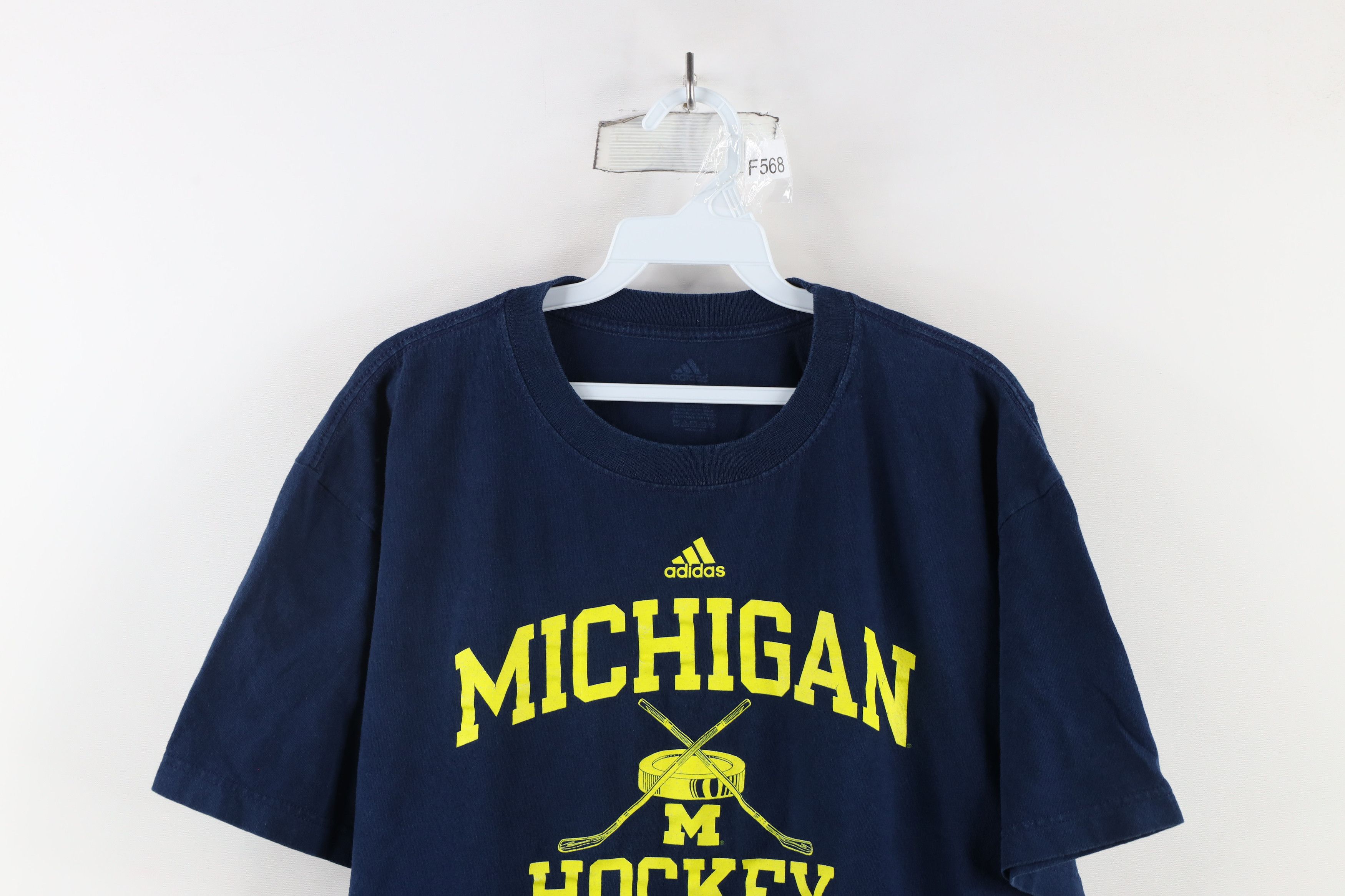 Adidas × Vintage Vintage Adidas University of Michigan Hockey T-Shirt Size US XL / EU 56 / 4 - 2 Thumbnail