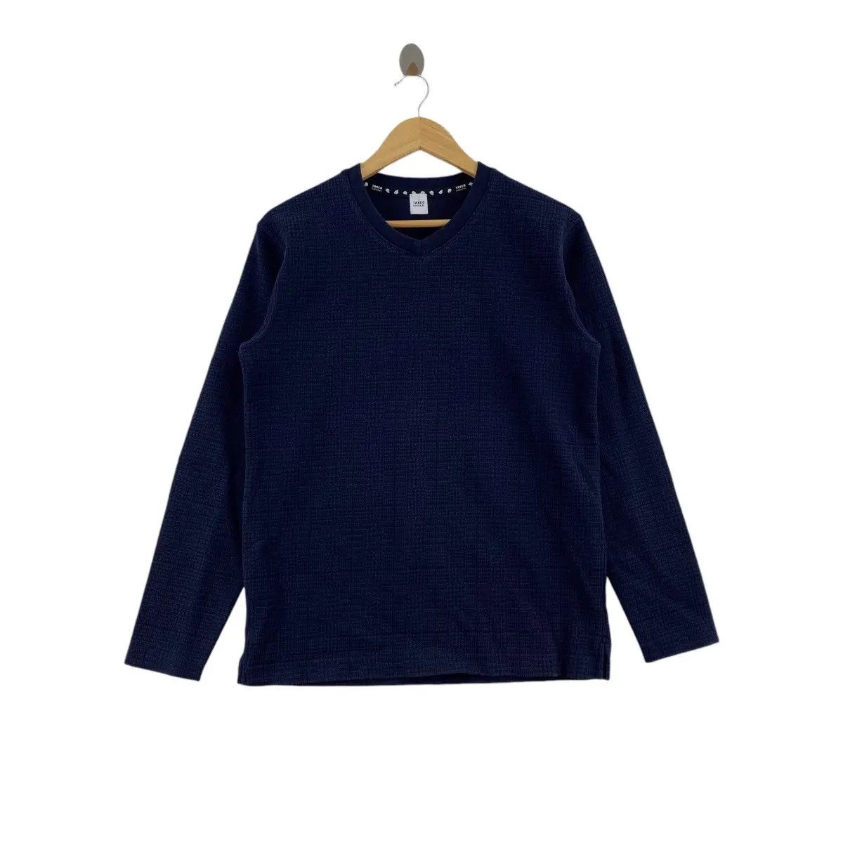 Takeo Kikuchi Vintage TAKEO KIKUCHI JAPAN Quilted Plain Tee Shirt Top Size M / US 6-8 / IT 42-44 - 1 Thumbnail