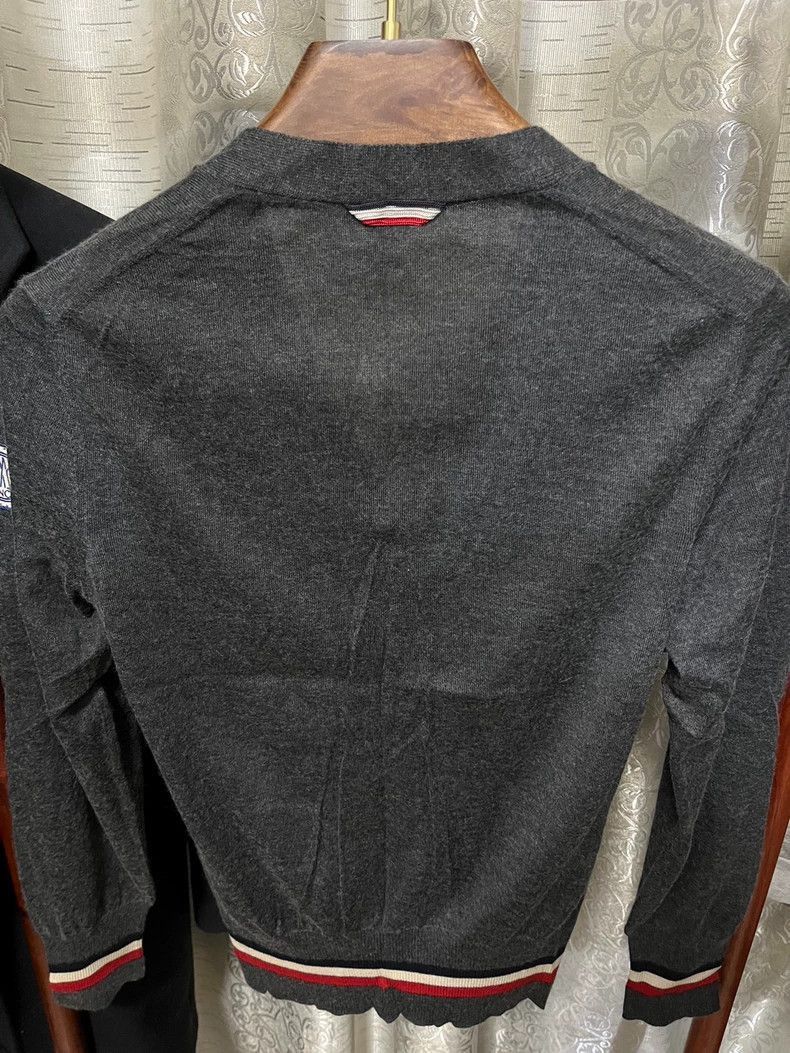 Moncler Genius Moncler Genius Moncler Gamme Bleu Cashmere Cardigan in Gra Size US S / EU 44-46 / 1 - 4 Thumbnail
