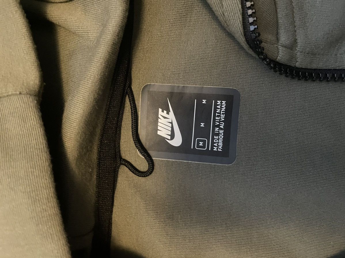 Nike Nike Tech Fleece Sweater Size US M / EU 48-50 / 2 - 2 Thumbnail