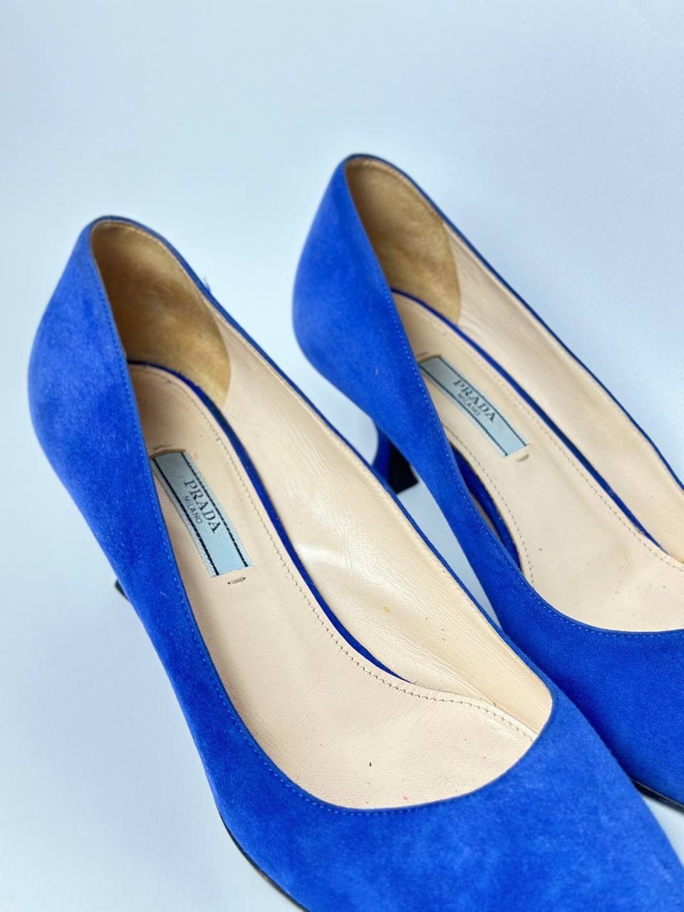 Prada Prada Kitten Heels Cute Eye Catching Royal Blue Suede Size US 9 / IT 39 - 4 Thumbnail
