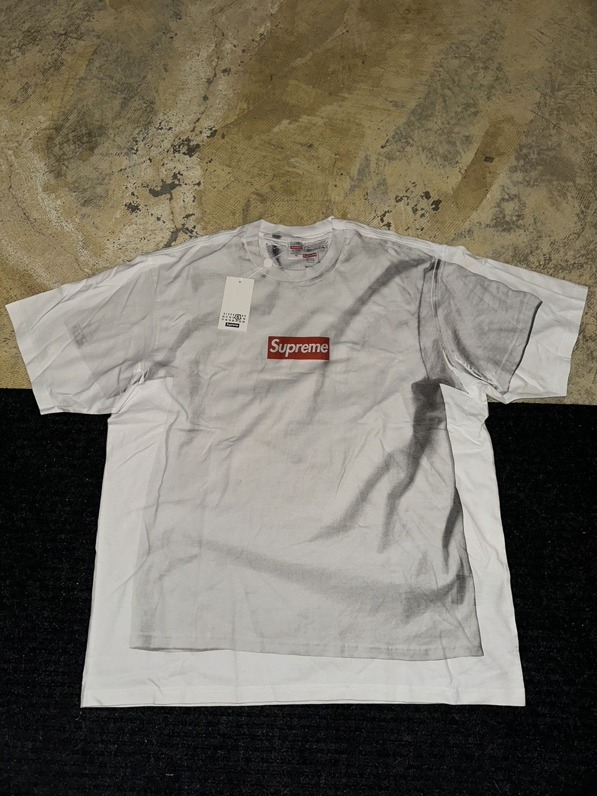 Maison Margiela × Supreme Supreme MM6 Maison Margiela Box Logo Tee 