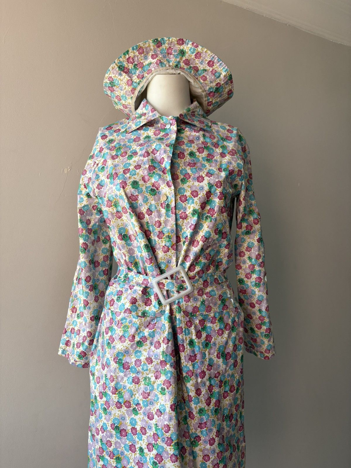 Vintage Vintage rain coat 60’s Size M / US 6-8 / IT 42-44 - 10 Thumbnail