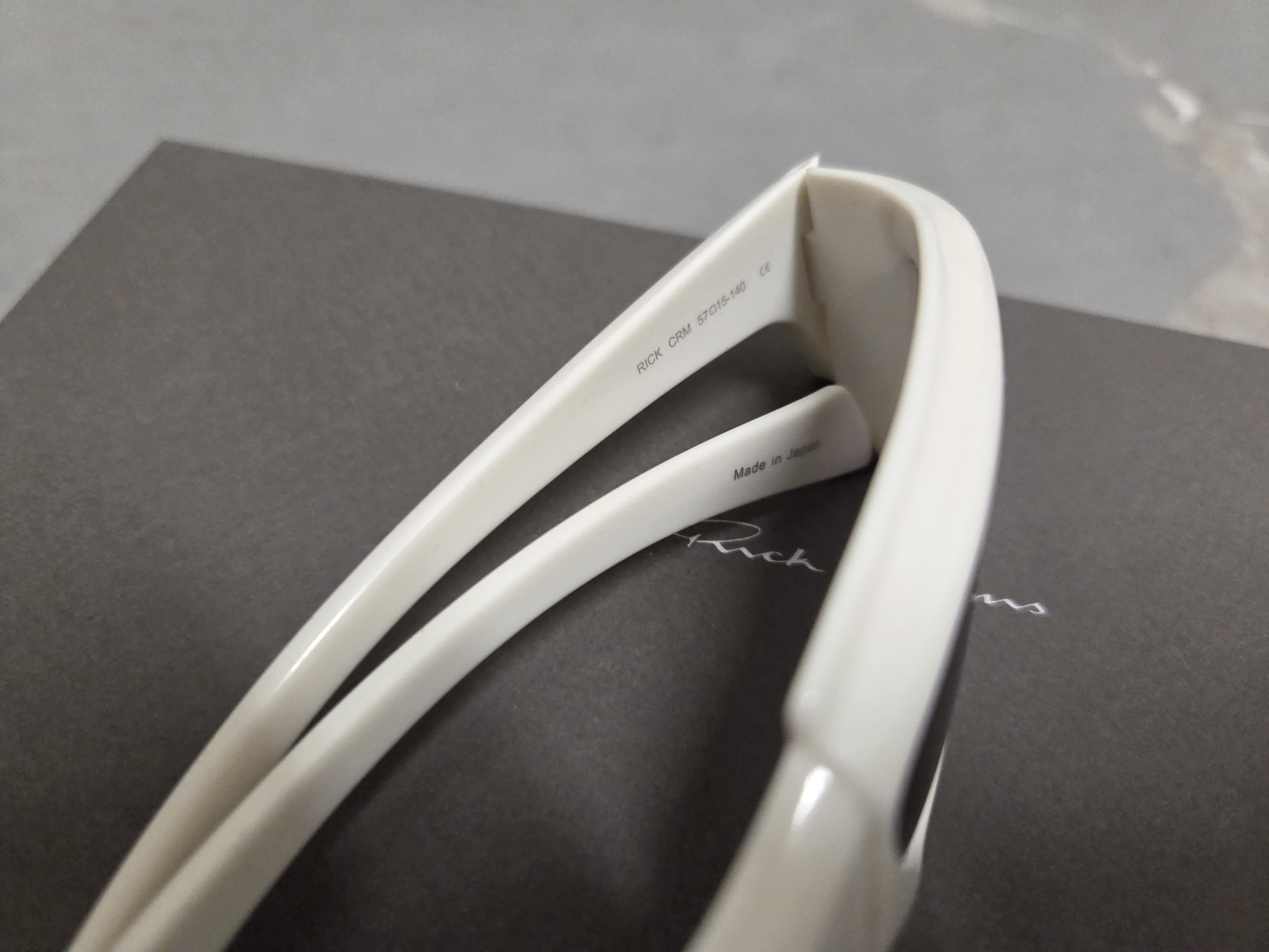 Rick Owens Rick Owens Off White Rick Sunglasses Size ONE SIZE - 3 Thumbnail