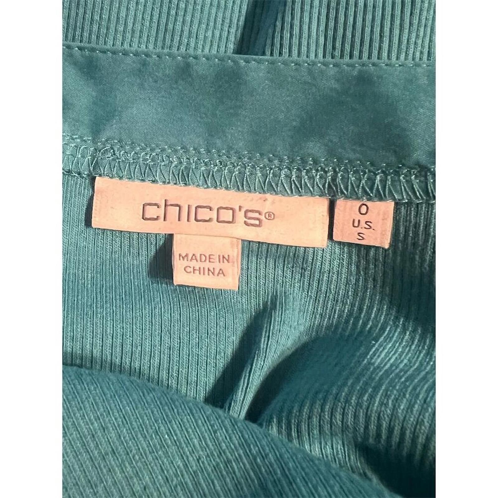 Chicos Chico's Women's Puff-Sleeve Henley Top Blue S Casual NWOT Size S / US 4 / IT 40 - 6 Thumbnail