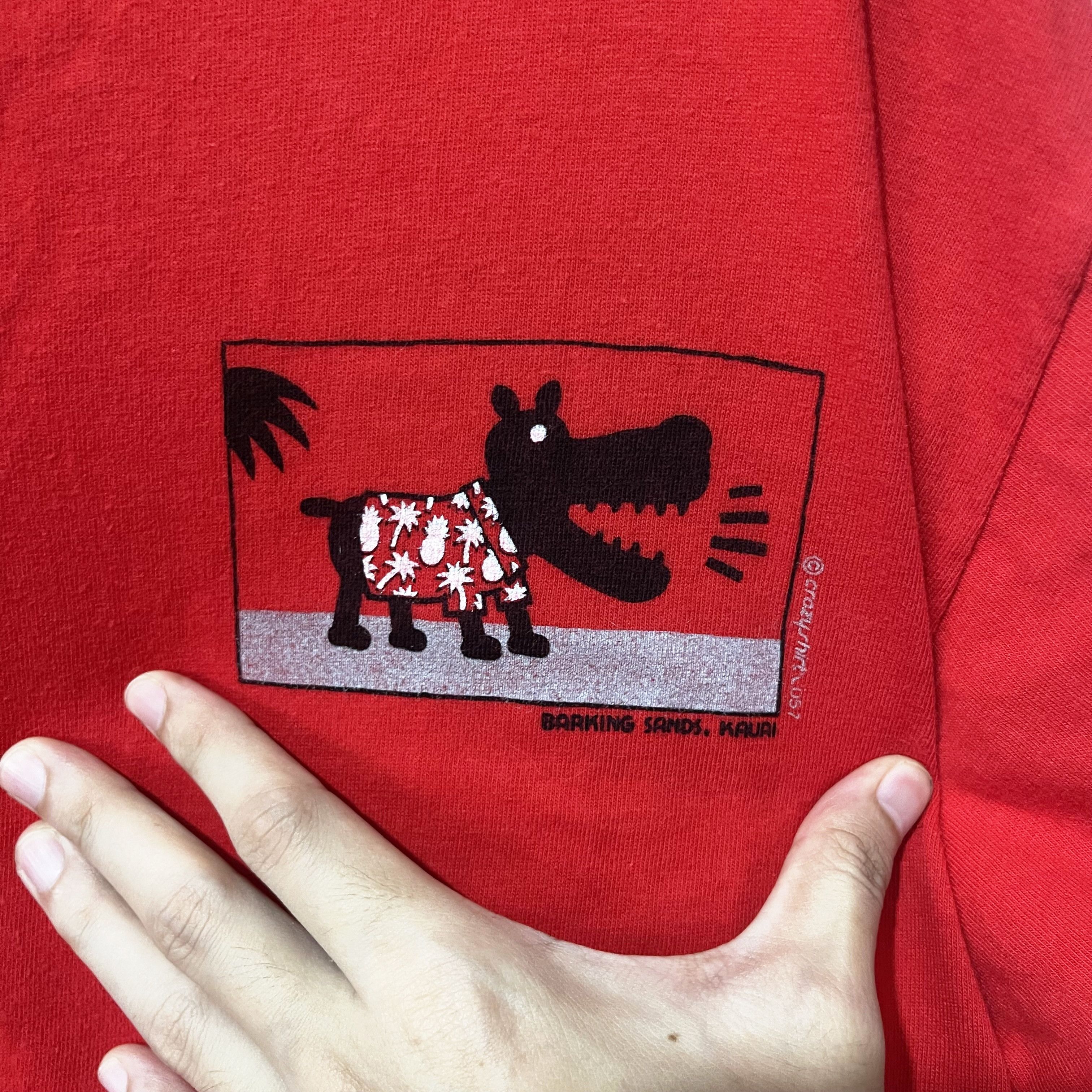 Vintage Vintage 90s Barking Sands Crazy Shirt Kauai T-Shirt Size US L / EU 52-54 / 3 - 4 Thumbnail