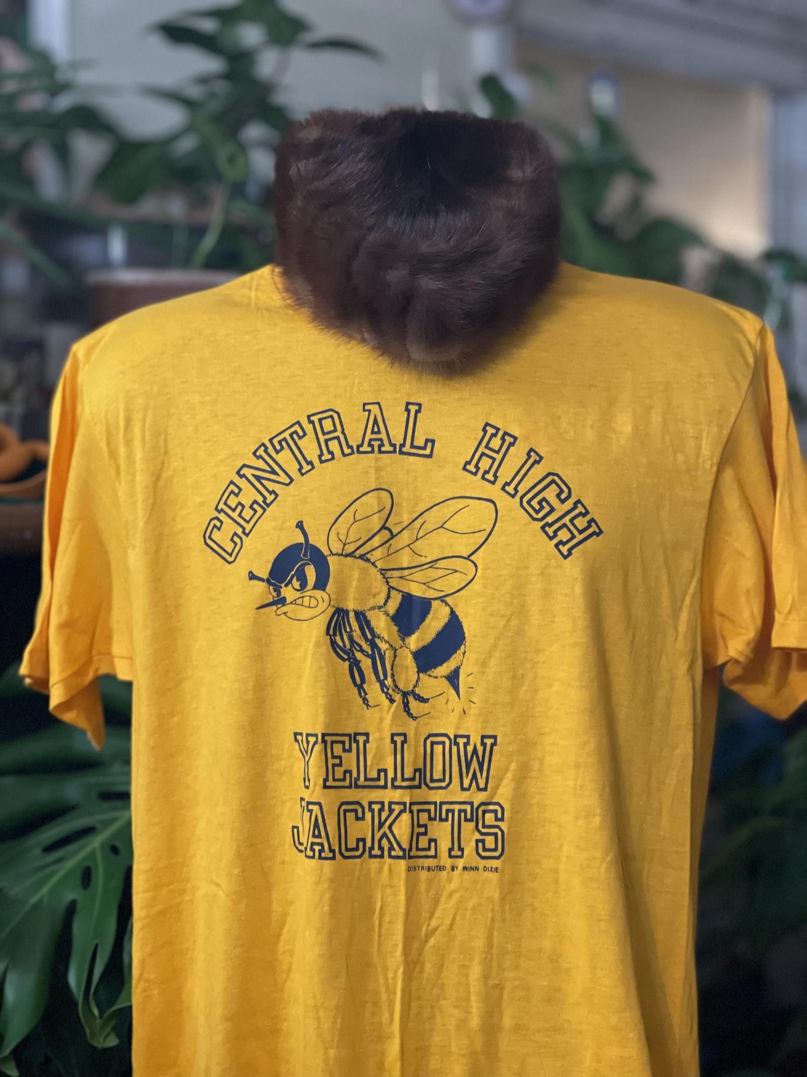 Hanes Vintage Central High Yellow Jackets T-Shirt Single Stitch Size US XL / EU 56 / 4 - 2 Thumbnail