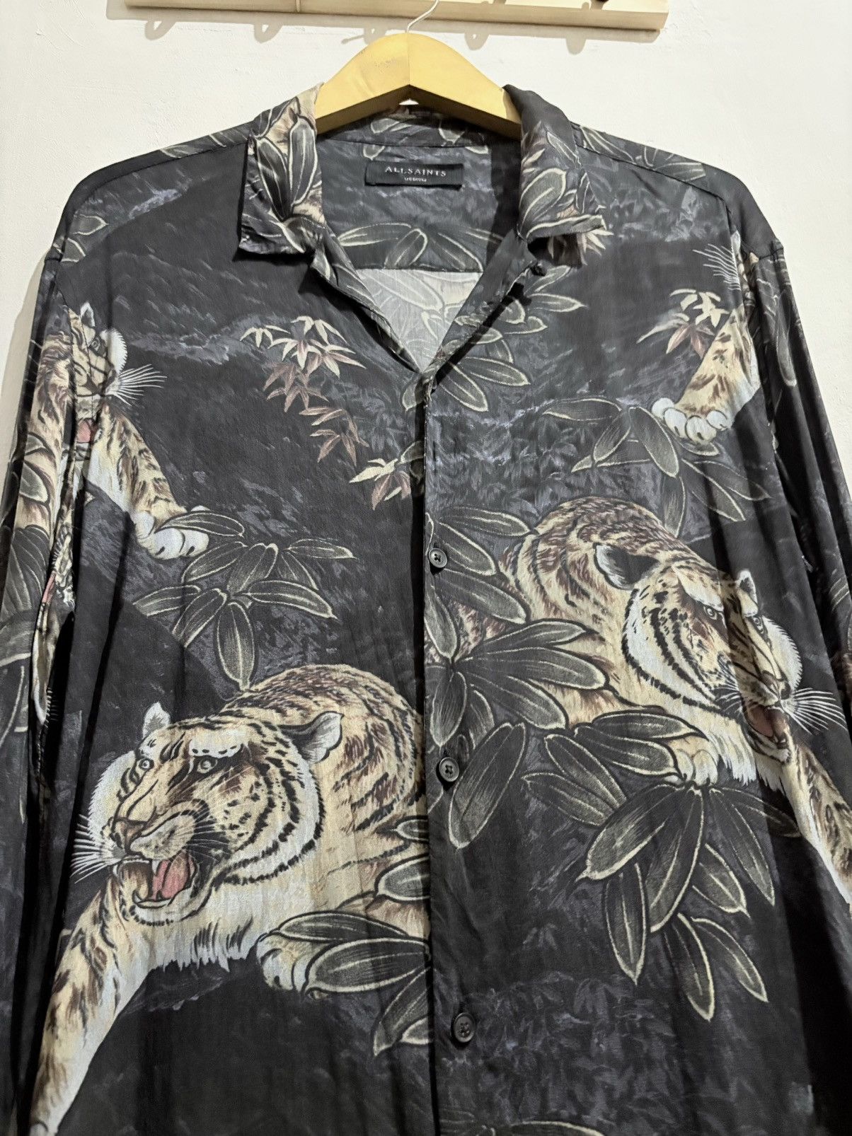 Allsaints × Japanese Brand × Vintage Allsaints pattern tiger ifsixwasnine button shirt Size US M / EU 48-50 / 2 - 3 Thumbnail