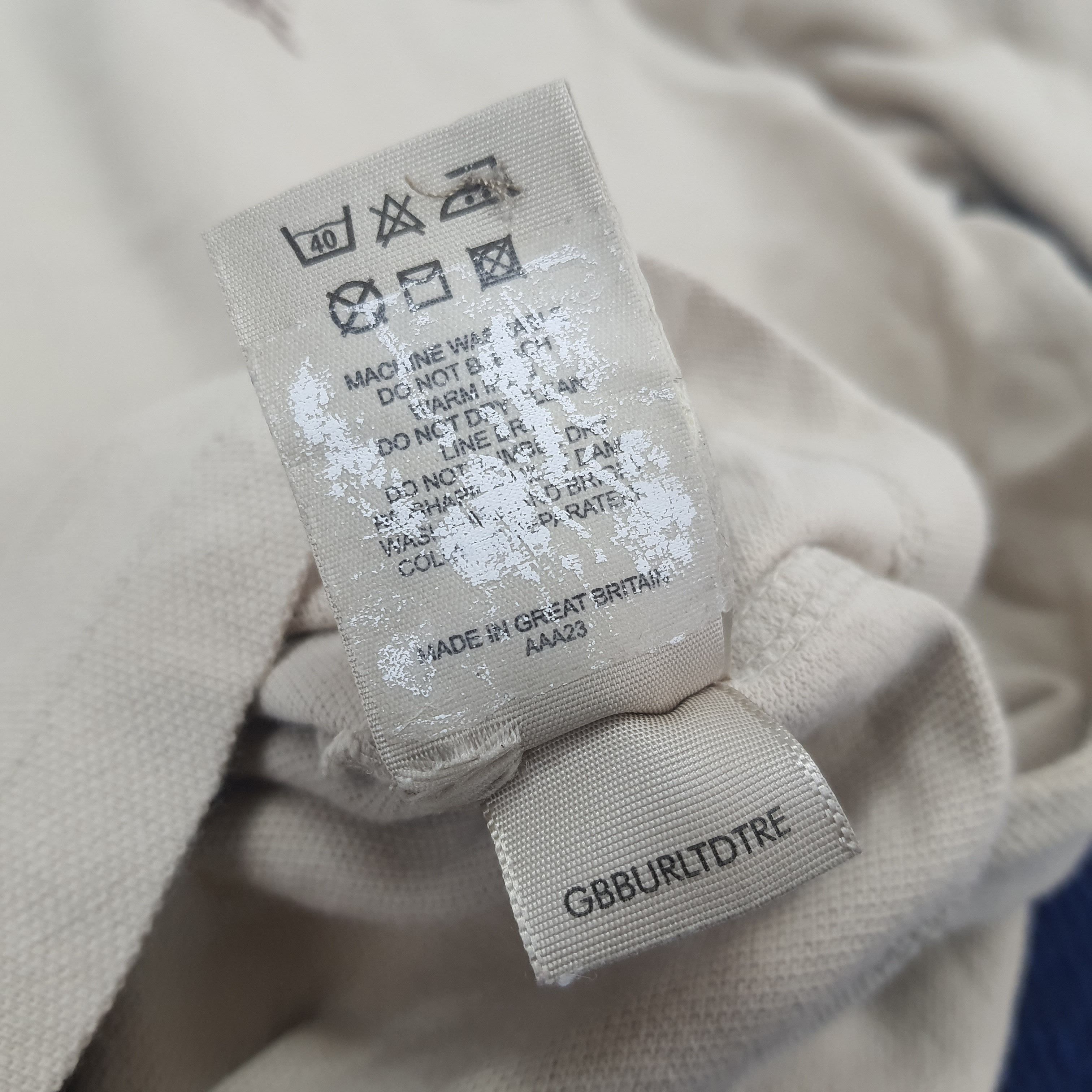 Burberry × Vintage Vintage Burberry London Long Sleeve Polo Shirt Size US L / EU 52-54 / 3 - 7 Thumbnail