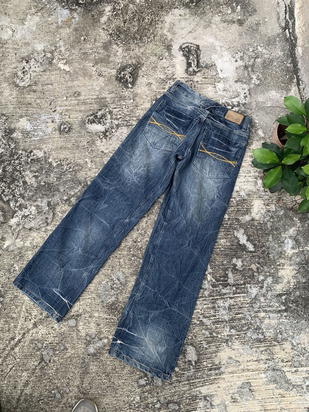 If Six Was Nine × Indian Motorcycle × Le Grande Bleu (L.G.B.) Indian motercycles jeans Size 27" / US 4 / IT 40 - 14 Thumbnail