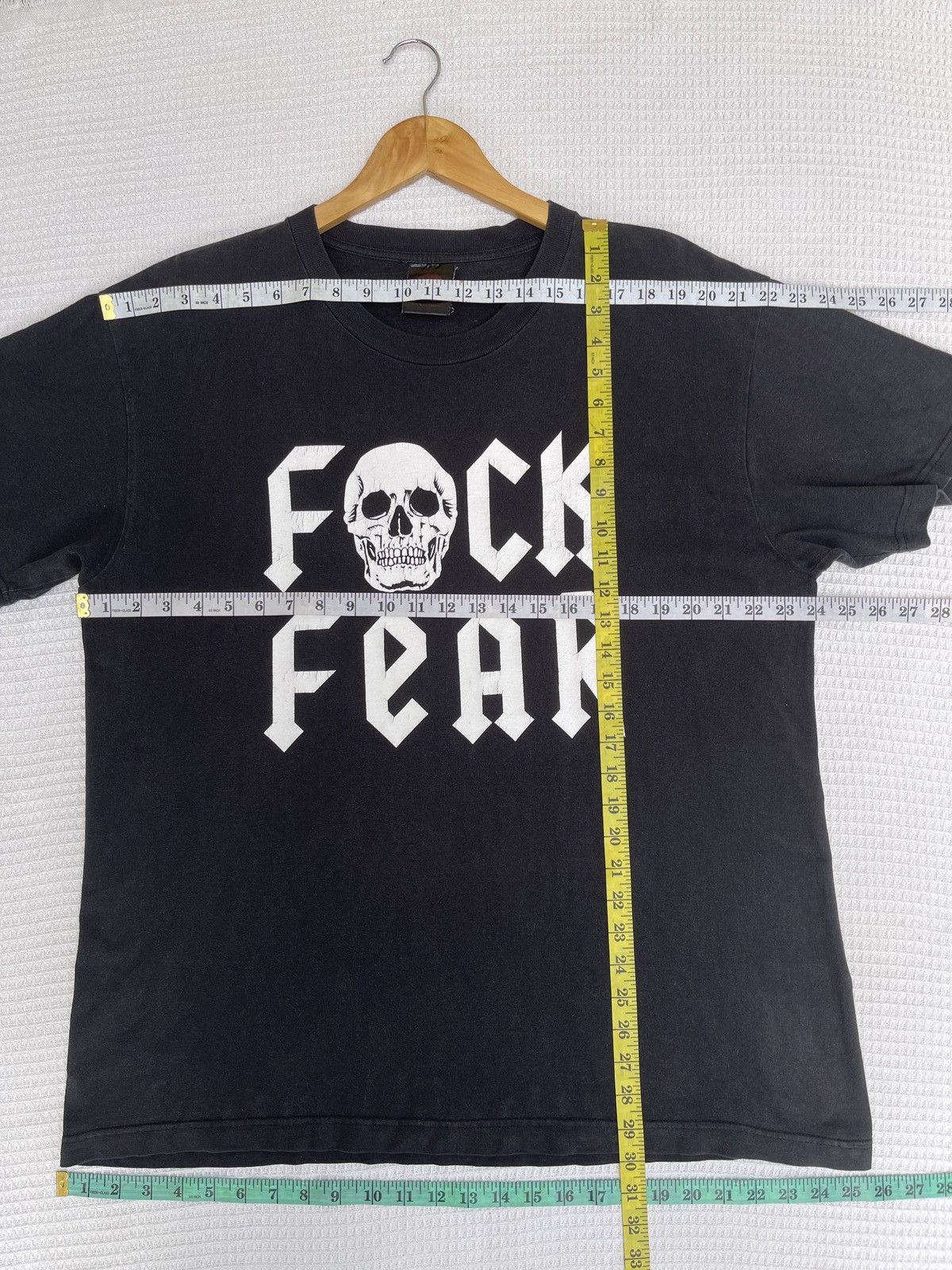 Rap Tees Rare🔥Vtg WWF Stone Cold Steve Austin Fuck Fear Faded Tee Size US XL / EU 56 / 4 - 9 Thumbnail