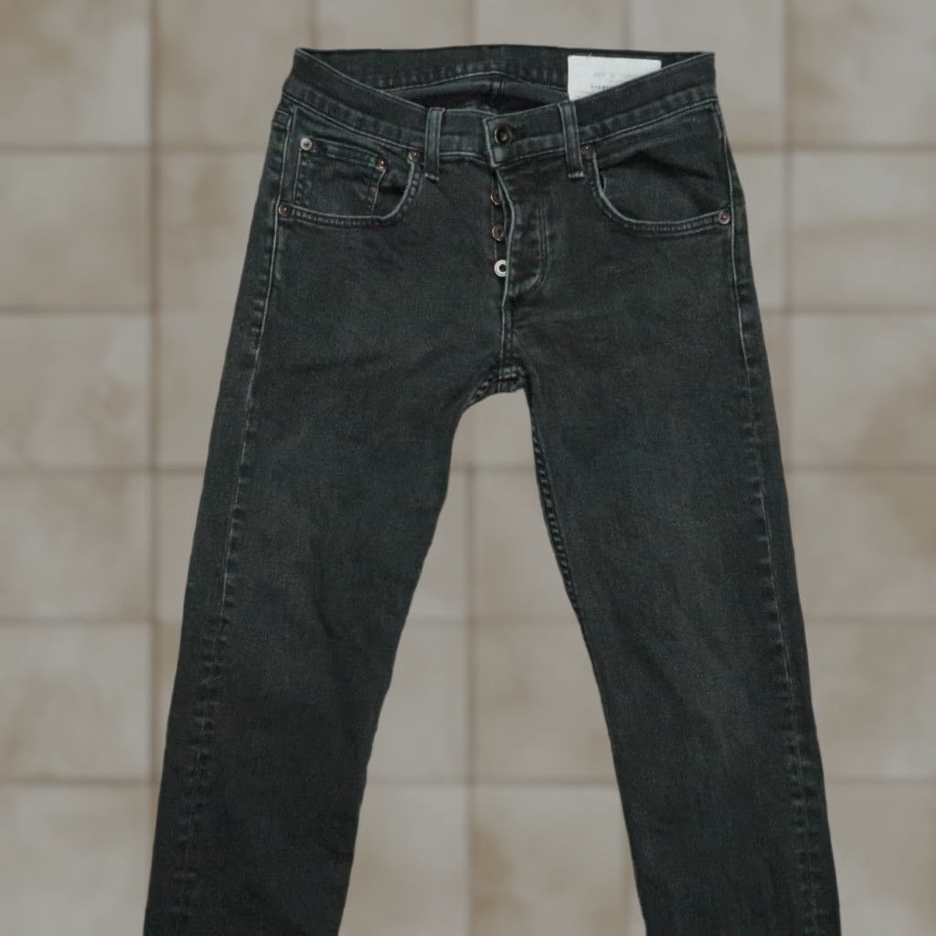Rag & Bone rag & bone Jeans Men 28x28 Black Slim 5-Pocket Denim Button Fly Size US 28 / EU 44 - 1 Thumbnail