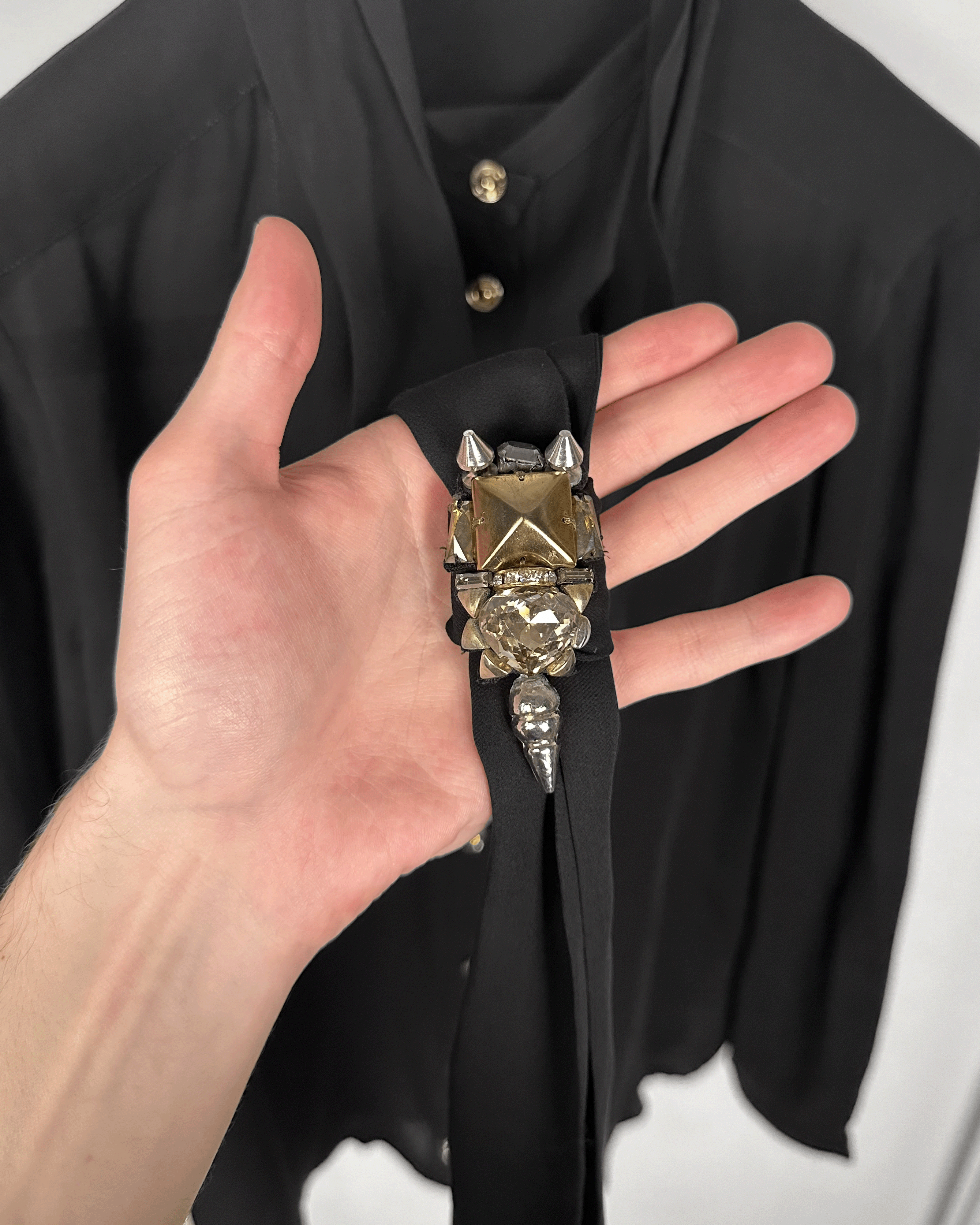 Gucci Gucci Frida Giannini Crystal Brooch Blouse Shirt Size US M / EU 48-50 / 2 - 6 Thumbnail