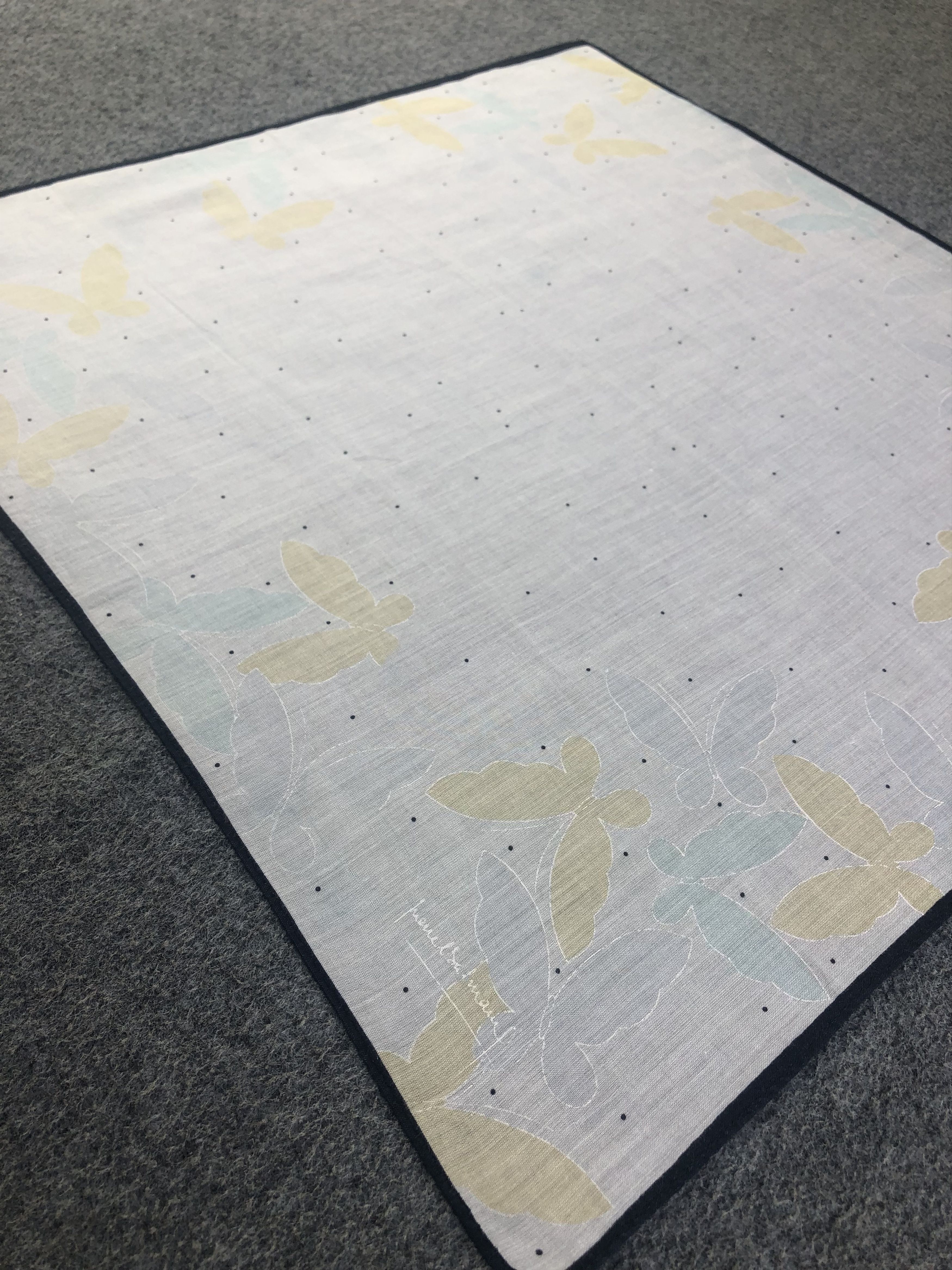 Pierre Balmain Pierre Balmain Handkerchief / Bandana / Neckerchief C516 Size ONE SIZE - 4 Thumbnail