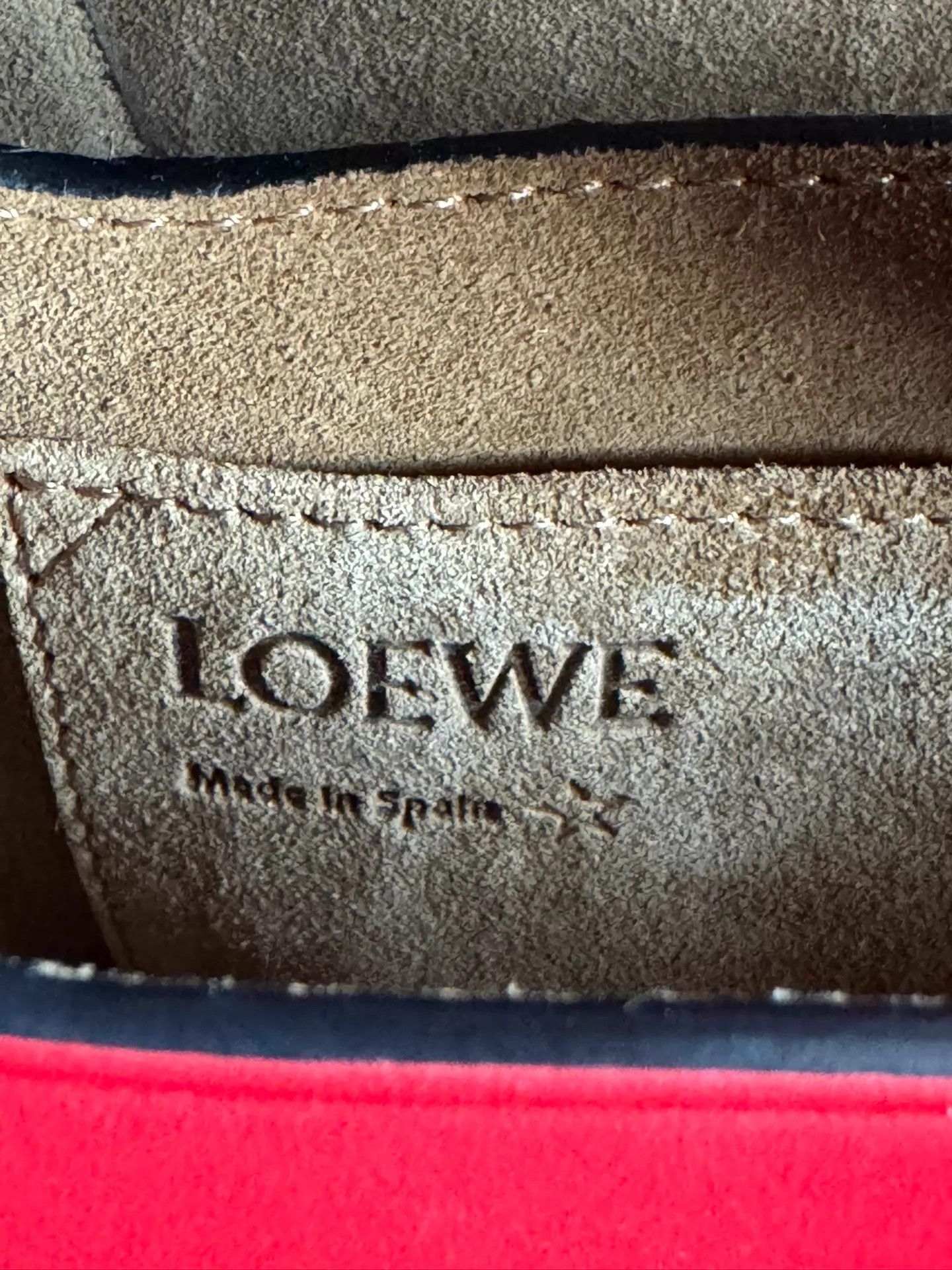 Loewe LOEWE Gate Small Burgundy Red Hardly Used Crossbody Size ONE SIZE - 3 Thumbnail