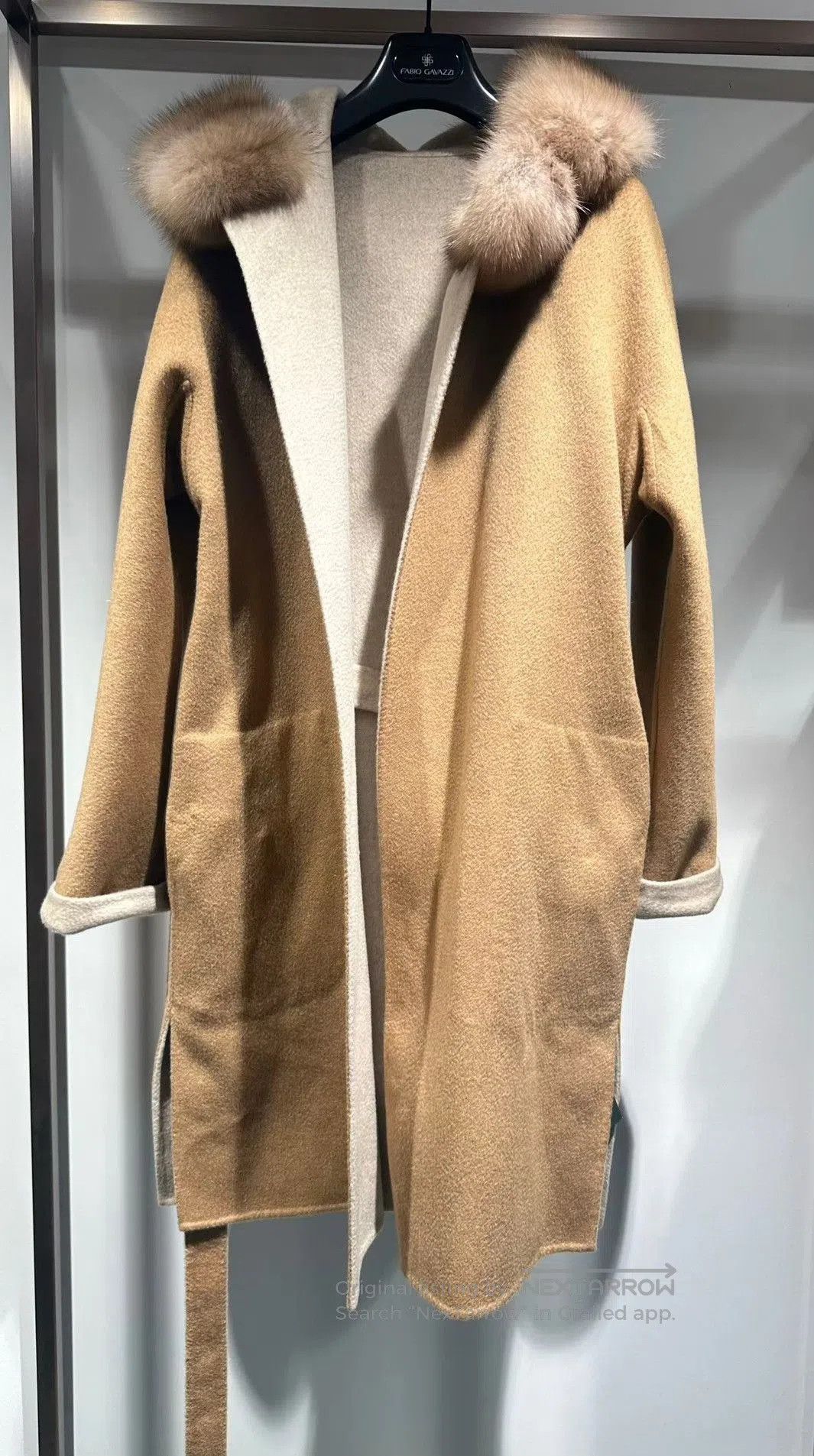 Japanese Brand Fabio Gavazzi Hooded Mink Coat. Size M / US 6-8 / IT 42-44 - 2 Thumbnail