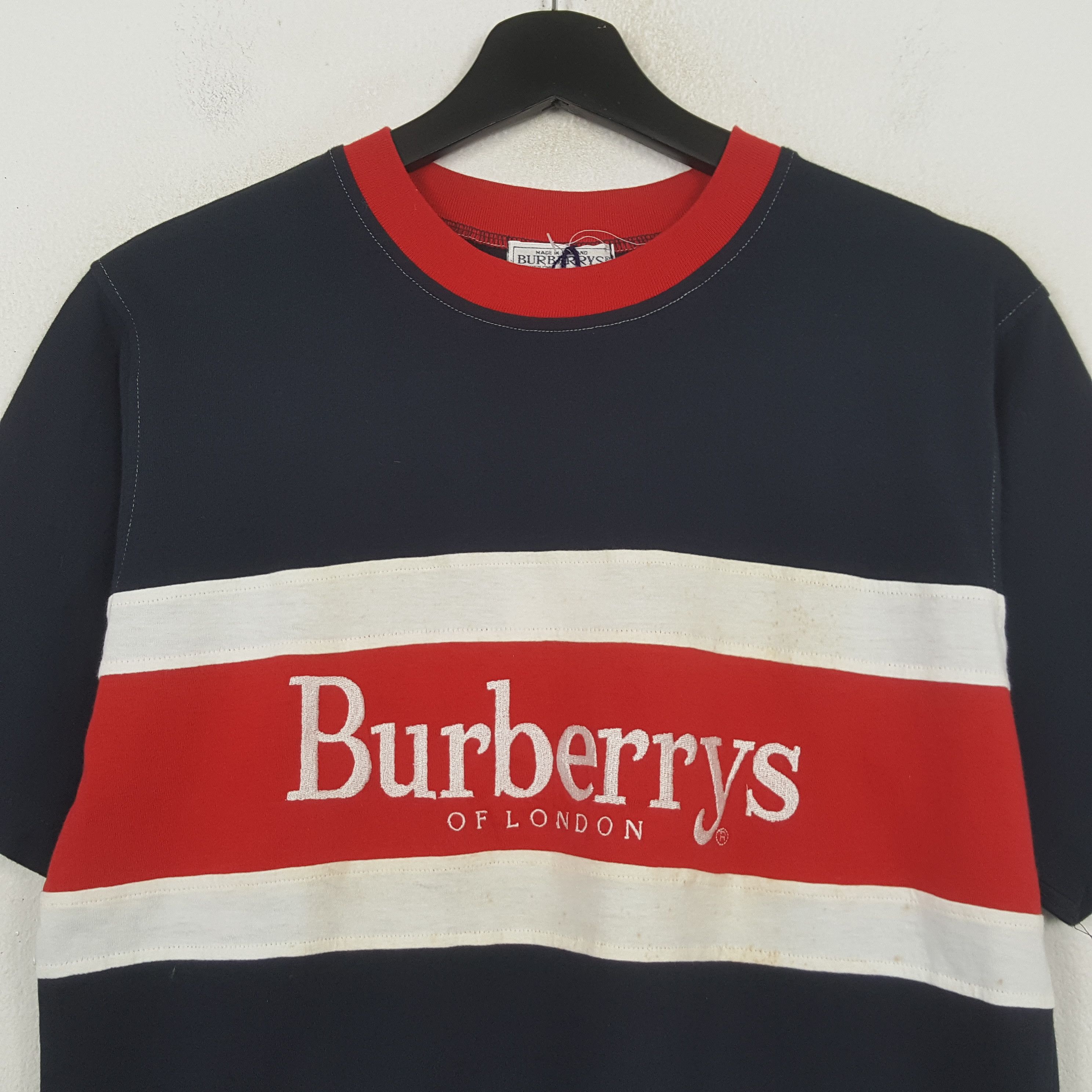Burberry Burberrys Of London Fashion Brand Tshirt C299N13 Size US M / EU 48-50 / 2 - 2 Thumbnail