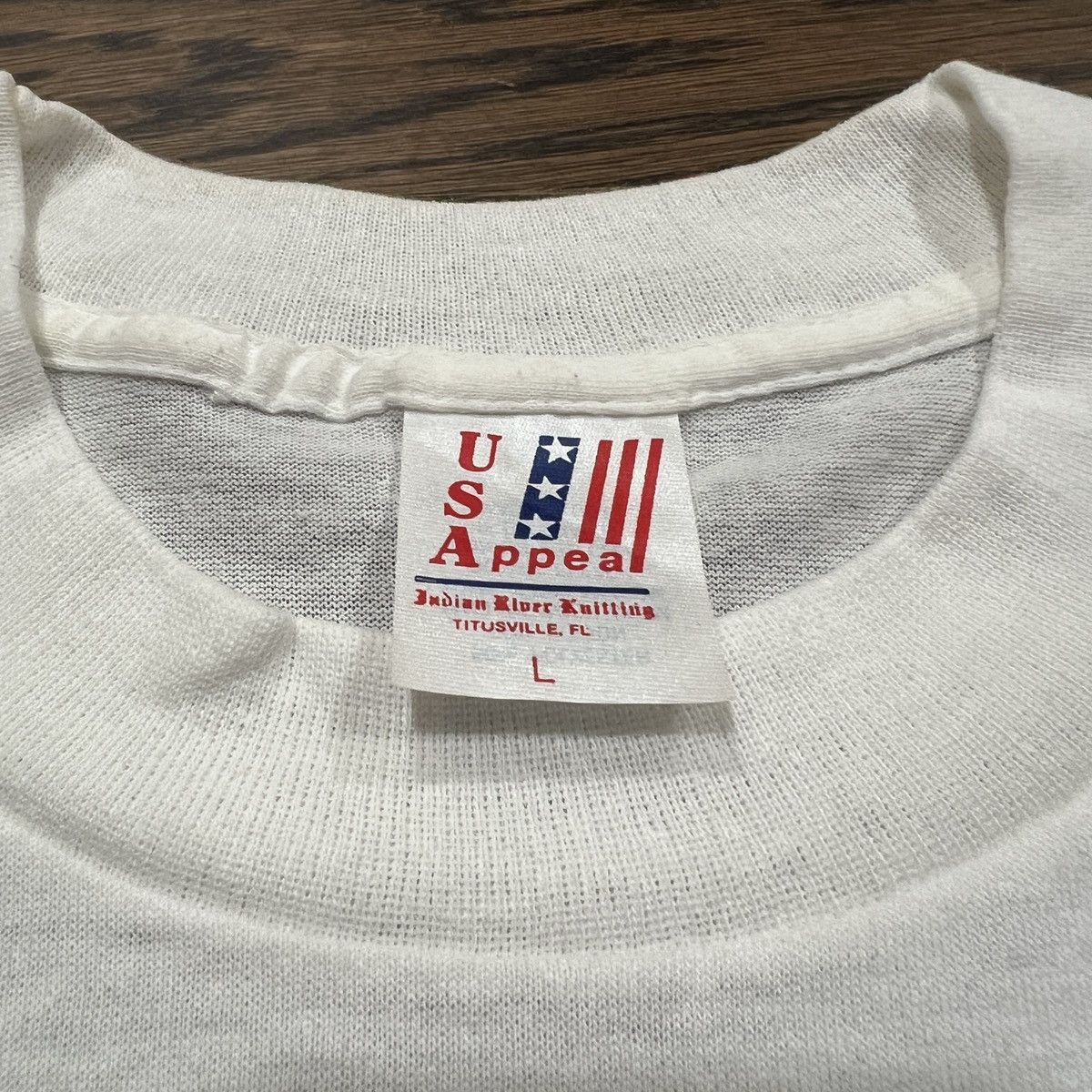 Vintage Vintage 90s Fitness USA Gym Vibes single stitch shirt Size US L / EU 52-54 / 3 - 5 Thumbnail