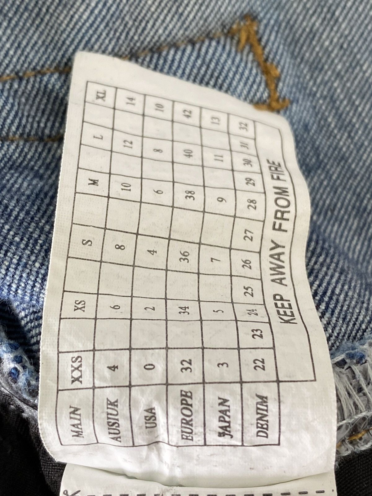 One Teaspoon ONE X ONETEASPOON JEANS SIZE 28 (6) ‘HOODLUMS’ $80 Size 28" / US 6 / IT 42 - 8 Thumbnail
