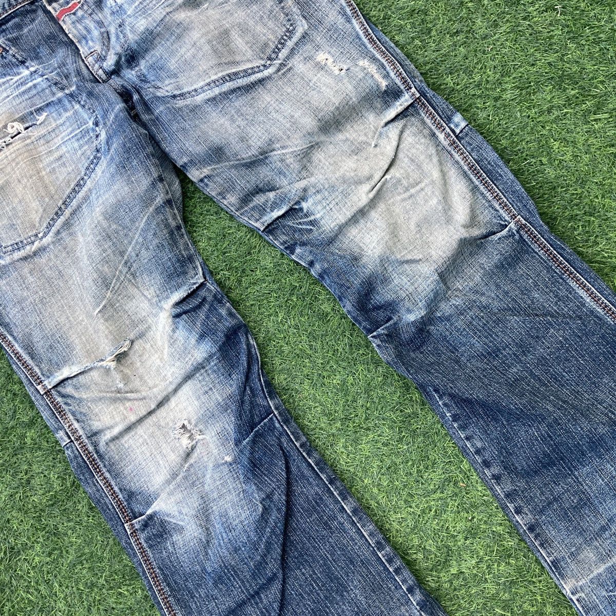 Marithe + Francois Girbaud DISTRESSED MARITHE FRANCOIS GIRBAUD JEANS Size US 35 - 4 Thumbnail