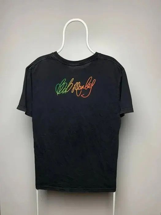 Band Tees Bob Marley T-shirt size Large vintage band tees Size US L / EU 52-54 / 3 - 4 Thumbnail