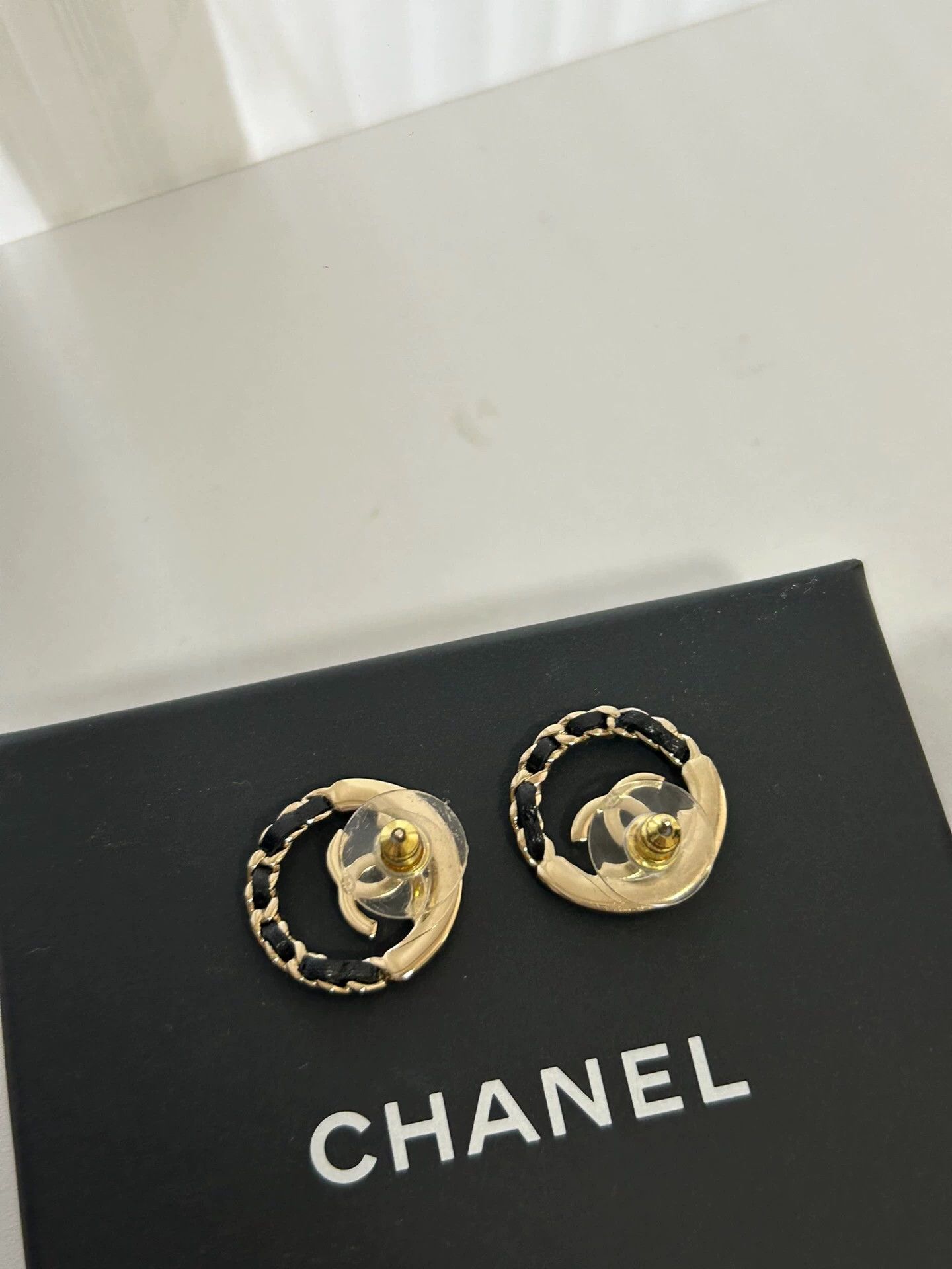 Chanel Chanel 24V Circle Leather Chain Logo Earrings Size ONE SIZE - 2 Thumbnail