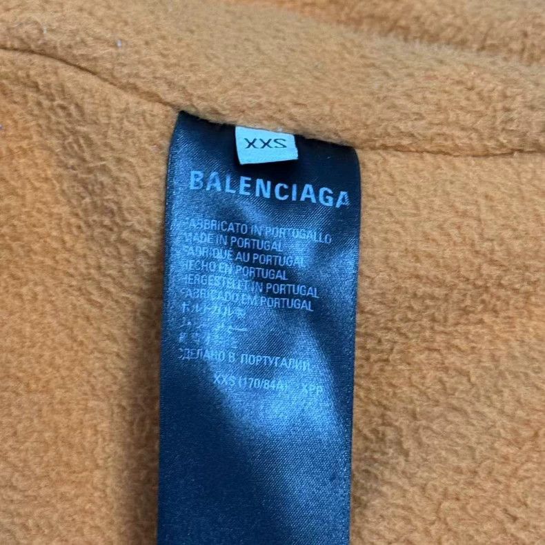 Balenciaga Balenciaga Do the old and destroy the hooded zipper Size US XXS / EU 40 - 4 Thumbnail