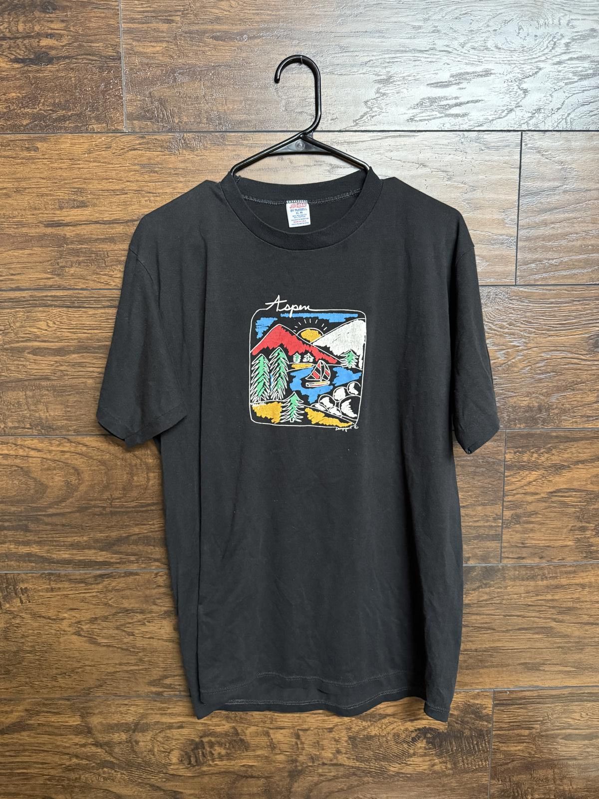 Jerzees VTG Aspen Colorado T-shirt Art by Mary Ellis Designpoint XL Size US XL / EU 56 / 4 - 1 Thumbnail