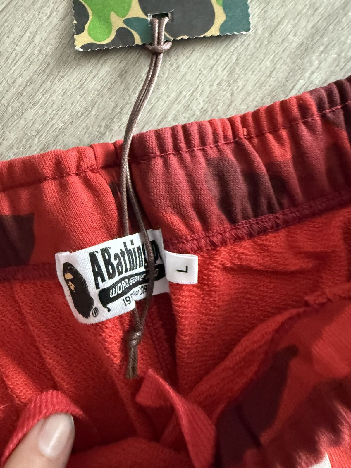 Bape Bape red camo shark shorts Size US 32 / EU 48 - 4 Thumbnail