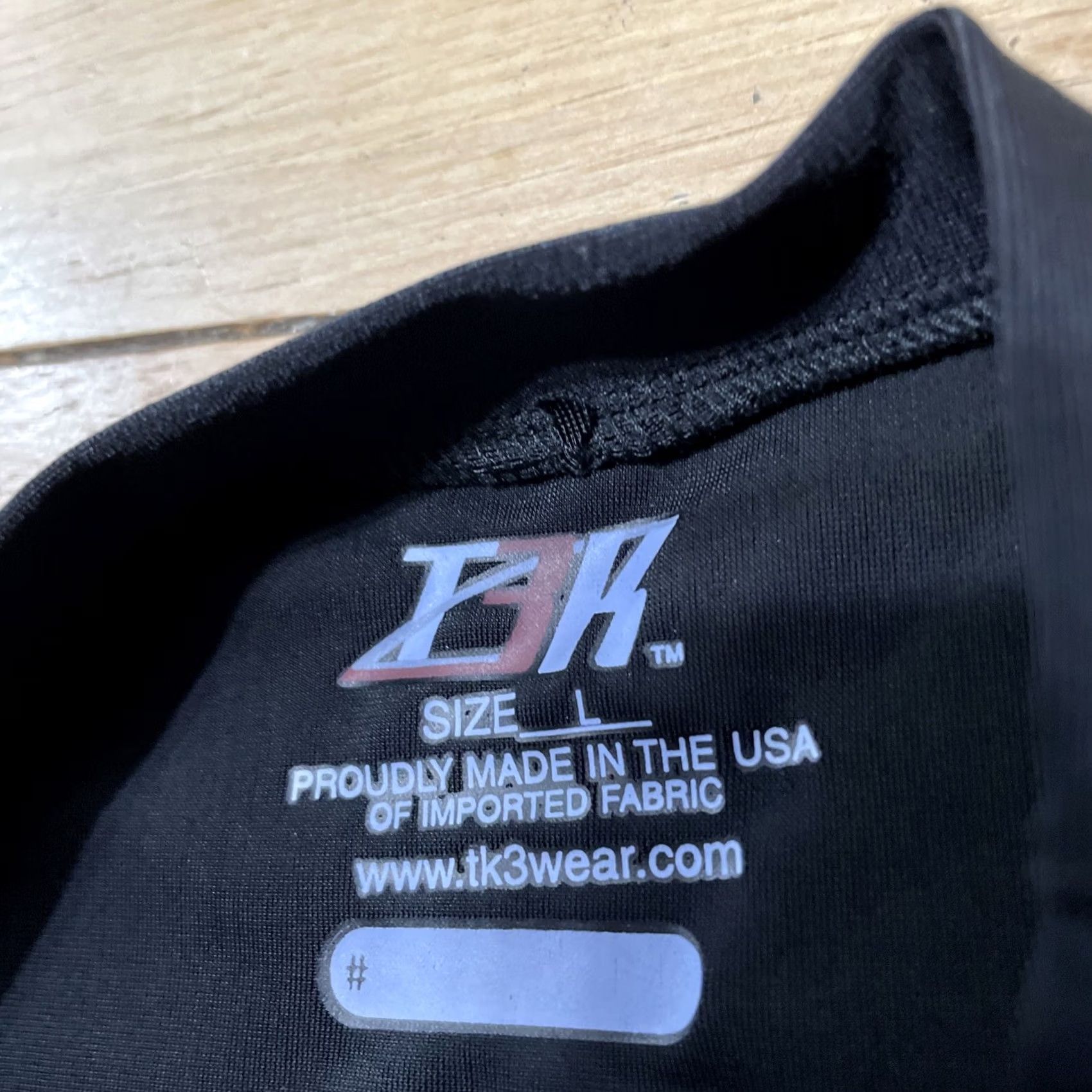 Vintage T3K Crop Active Shirt Womens Small Black Performance Y2k Deadstock New (L fit S) Size S / US 4 / IT 40 - 3 Thumbnail