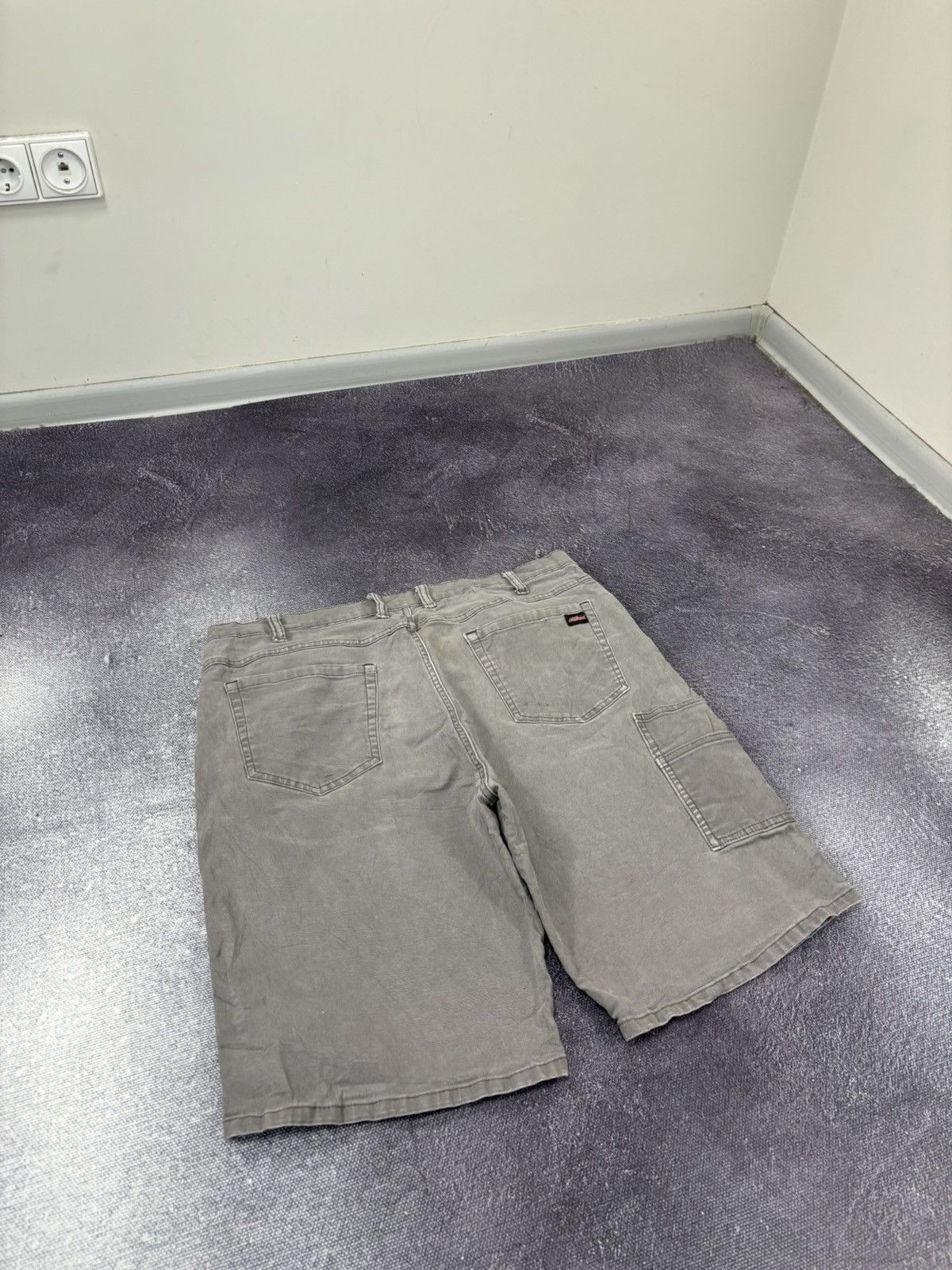 Dickies Vintage Dickies Y2K Workwear Gray Hype Baggy Shorts Jorts Size US 38 / EU 54 - 4 Thumbnail