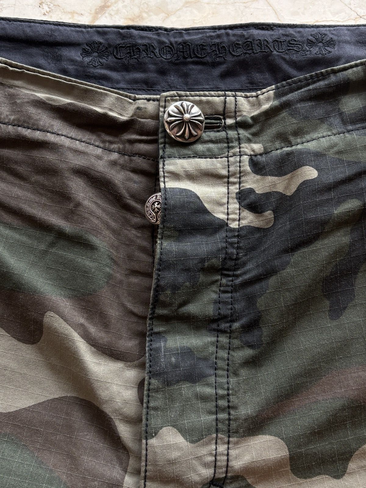 Chrome Hearts Chrome hearts camo cargo pants Size US 38 / EU 54 - 4 Thumbnail