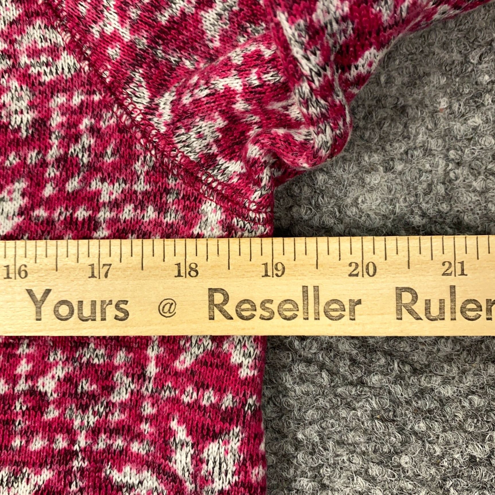 Talbots VINTAGE Talbots Hoodie Sweatshirt Womens Geometric Fleece Zip Pockets Hooded Red S Small Pullover Adult Womens Size S / US 4 / IT 40 - 8 Thumbnail