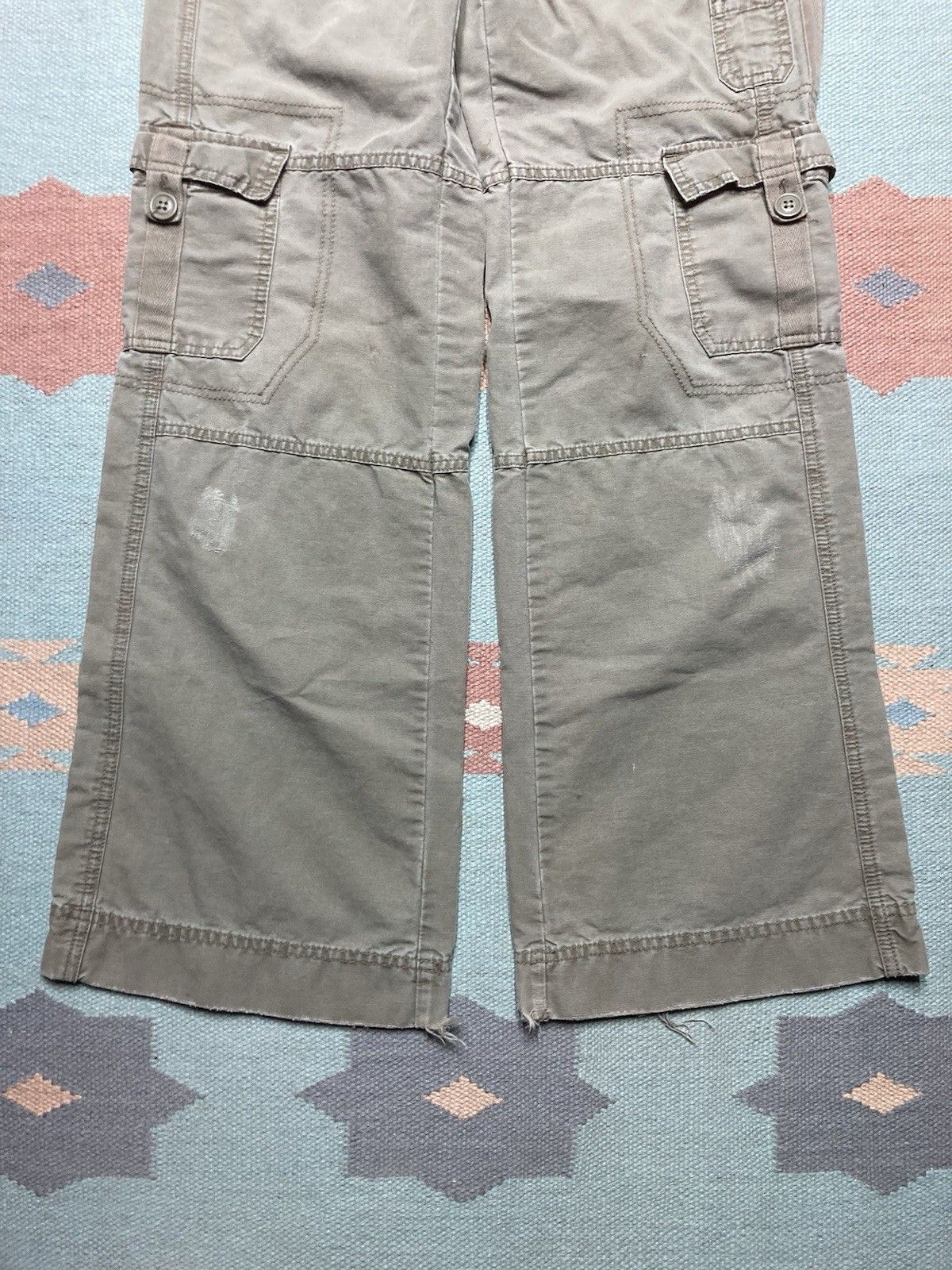 Old Navy × Vintage y2k cargo pants army old navy low rise boot cut womens 8 Size 32" / US 10 / IT 46 - 2 Thumbnail