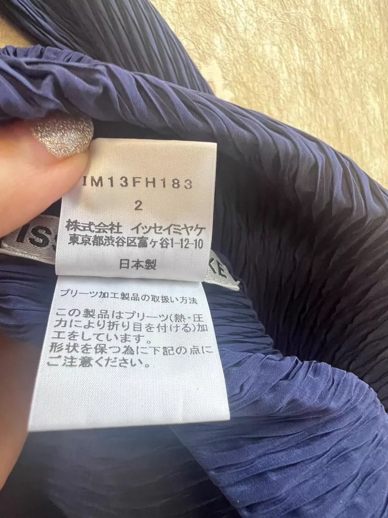 Issey Miyake Issey Miyake size:2 Navy blue small fish-scale dress Size S / US 4 / IT 40 - 4 Thumbnail