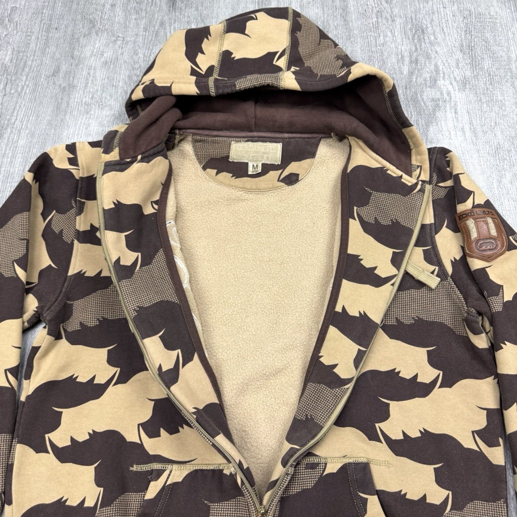 Ecko Unltd. VTG ECKO UNLTD FULL ZIP HOODIE RHINO CAMO GRAPHIC PRINT SKATE MULTI COLOR MENS M SIZE M Size US M / EU 48-50 / 2 - 7 Thumbnail