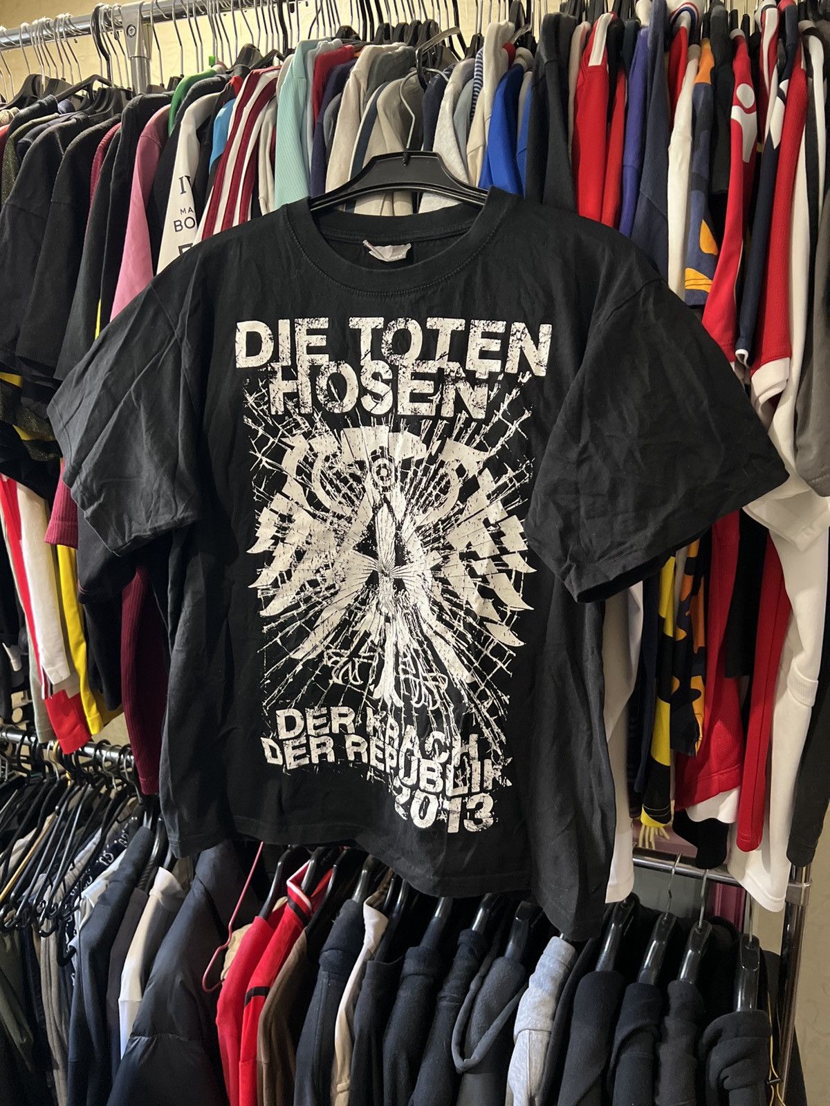 Band Tees × Vintage 2013 VINTAGE DIE TOTEN HOSEN DER KRACH DER REPUBLIK AOP Size US L / EU 52-54 / 3 - 1 Thumbnail