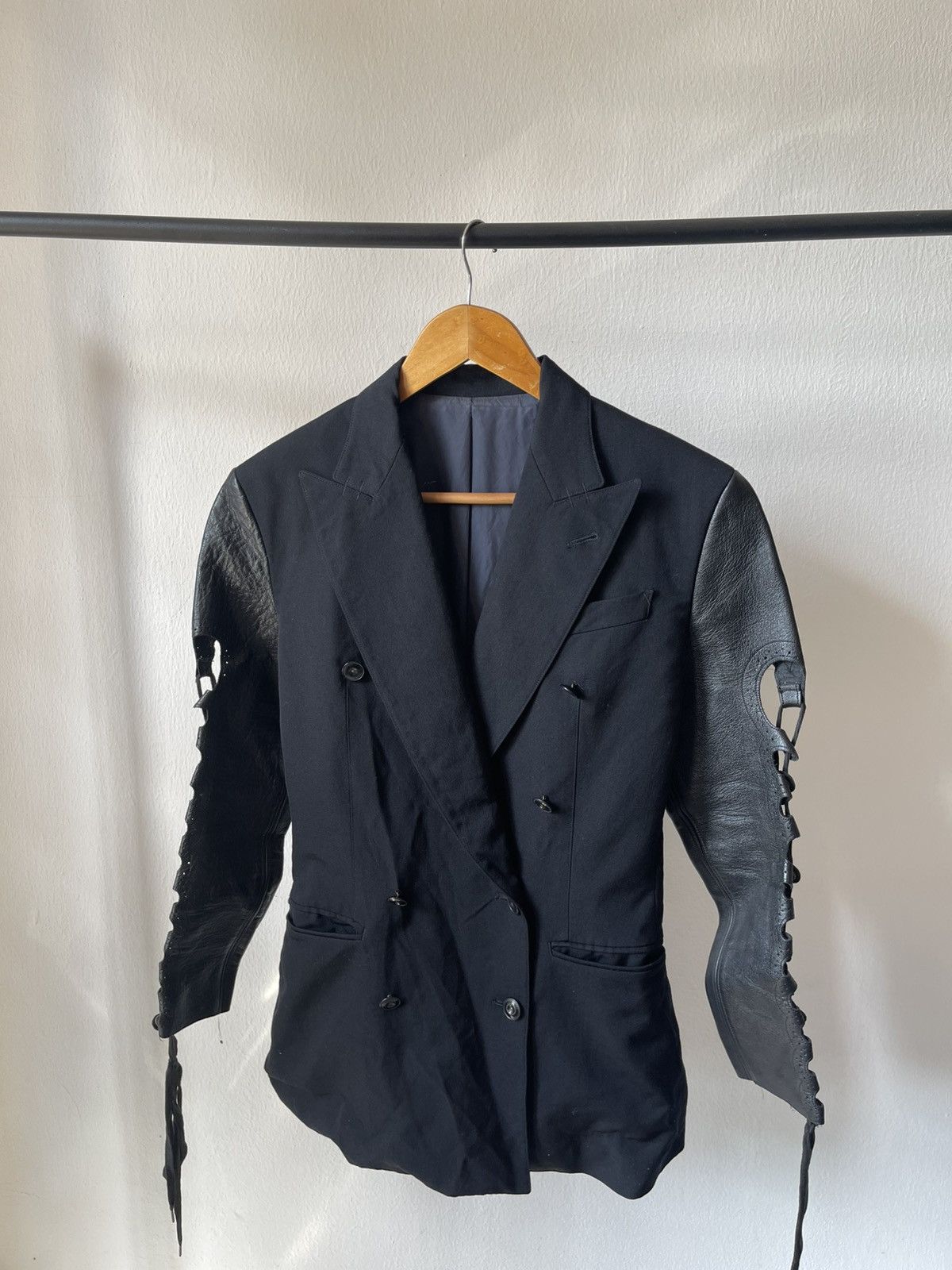 Jean Paul Gaultier Runway 1992 Jean Paul Gaultier Leather Sleeve Jacket 11 Size S / US 4 / IT 40 - 3 Thumbnail