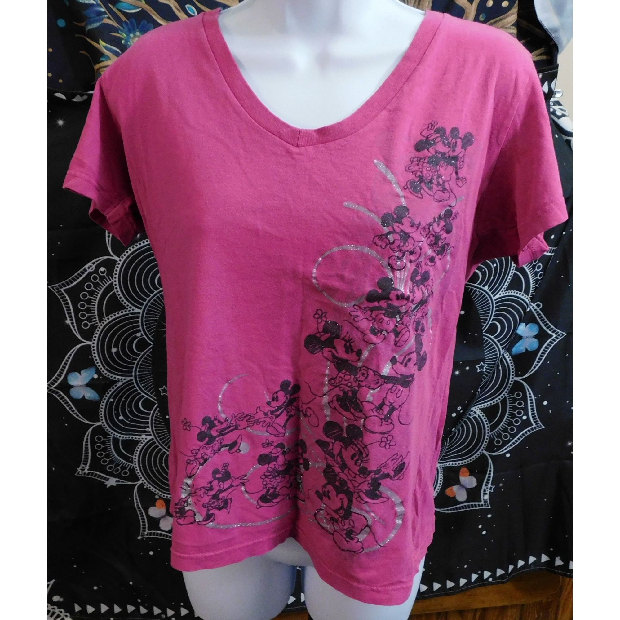 Disney Disney Store Mickey And Minnie Glitter Scroll Tee Size M / US 6-8 / IT 42-44 - 2 Thumbnail