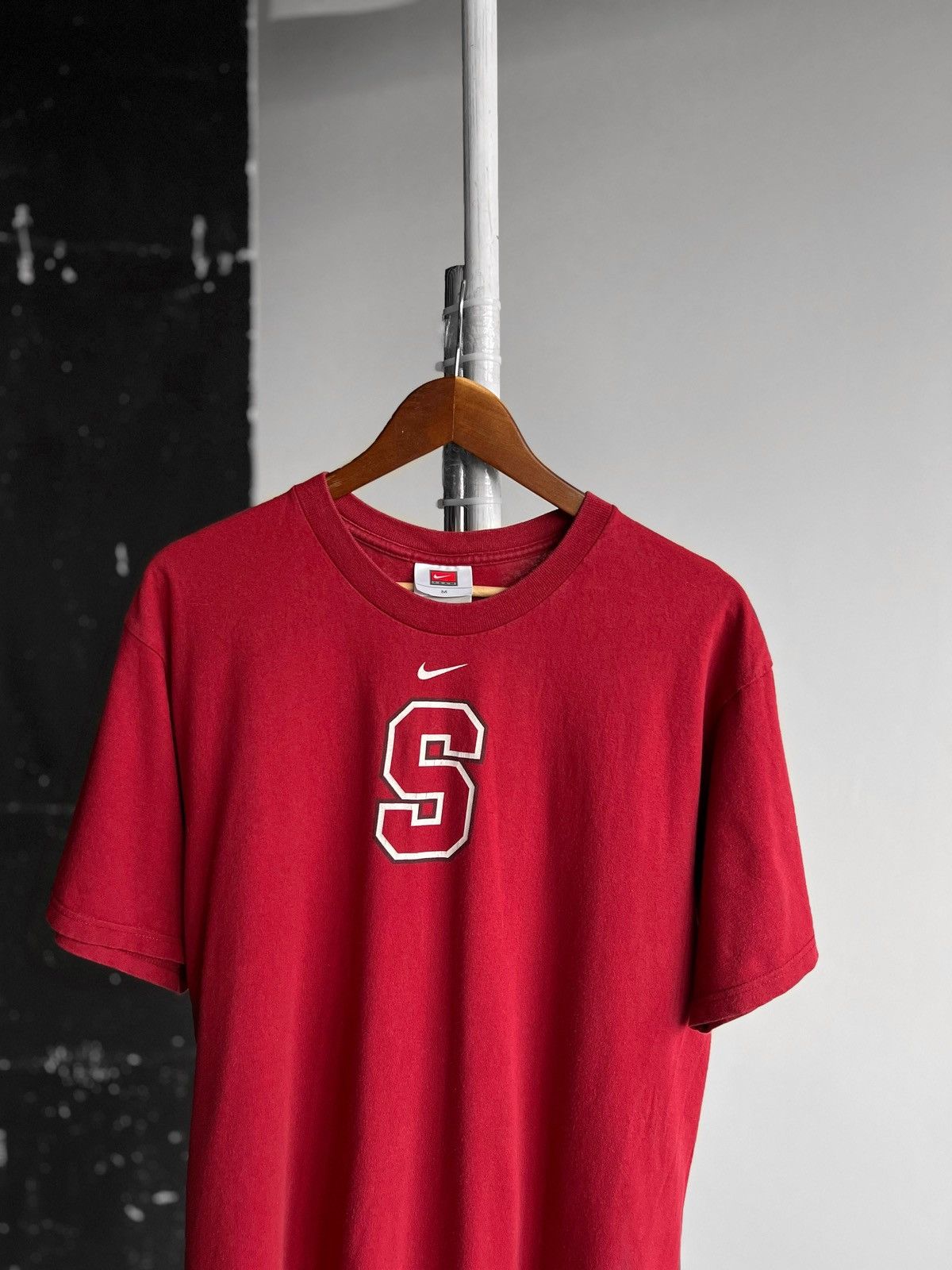 Nike × Vintage Nike Stanford Mens Vintage 90s Red Short Sleeve T-Shirt Logo Size US M / EU 48-50 / 2 - 2 Thumbnail